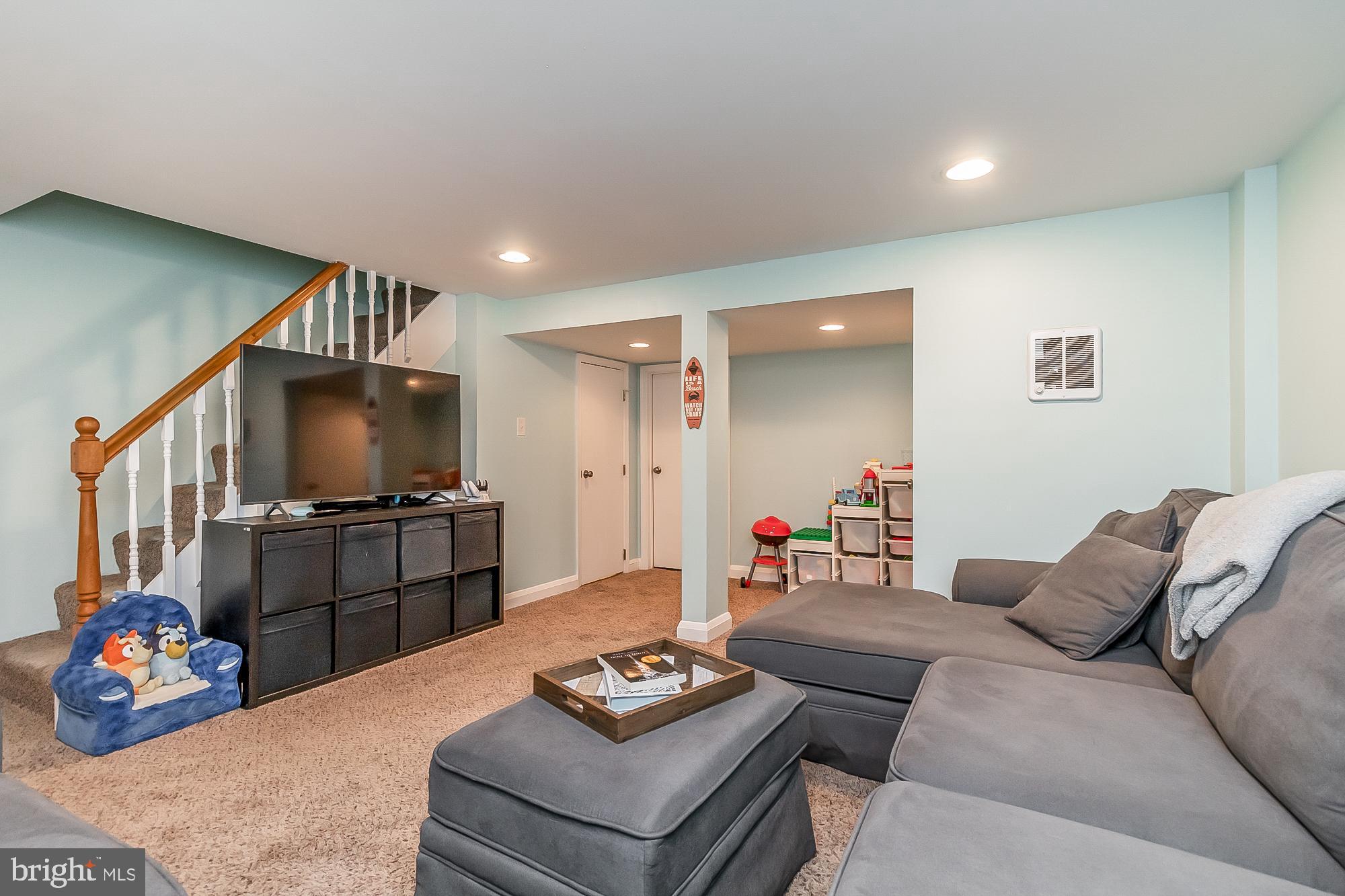 KNETTISHALL - Residential