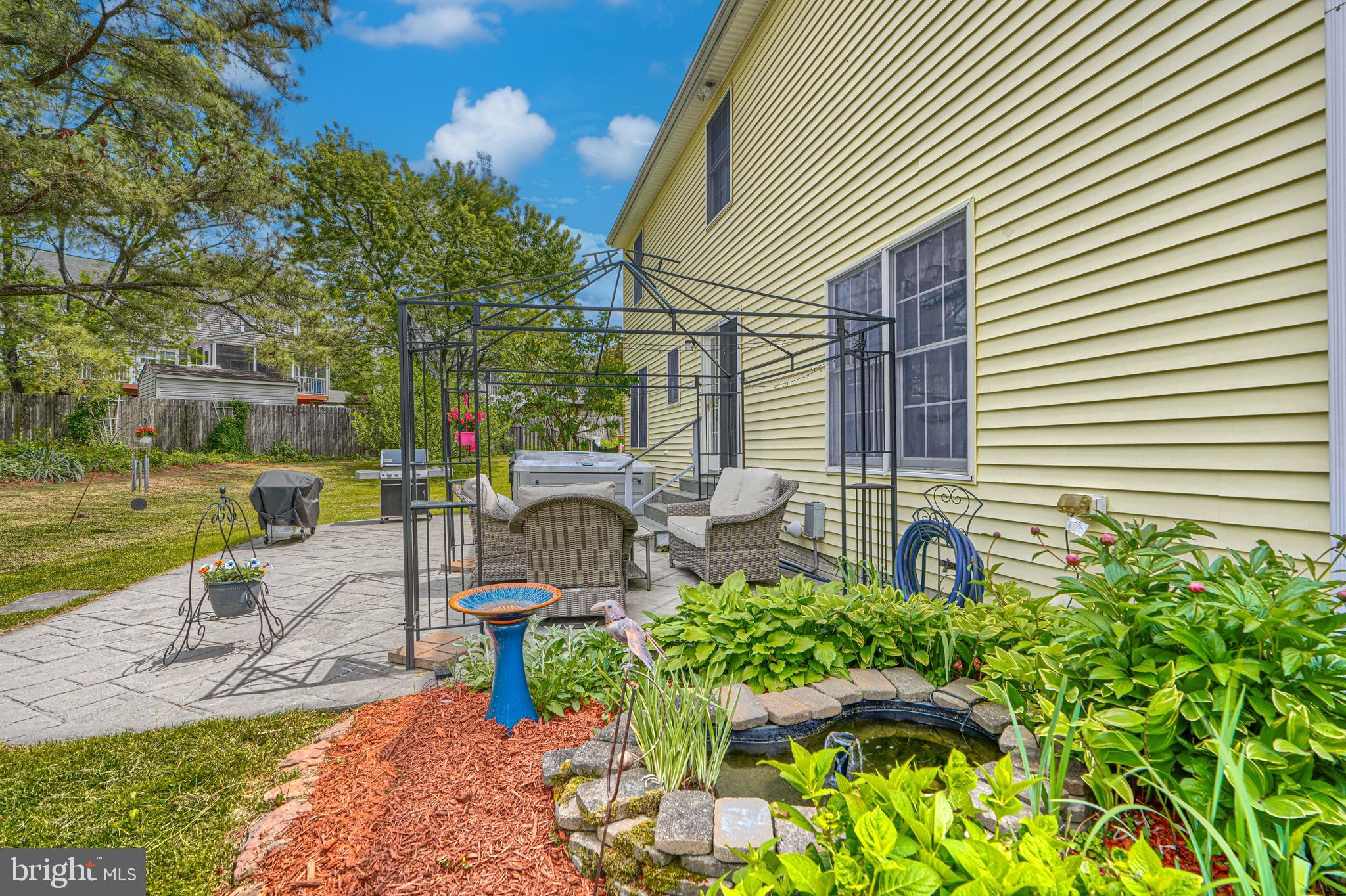 VILLAGE OF SILVER HALL - Residential