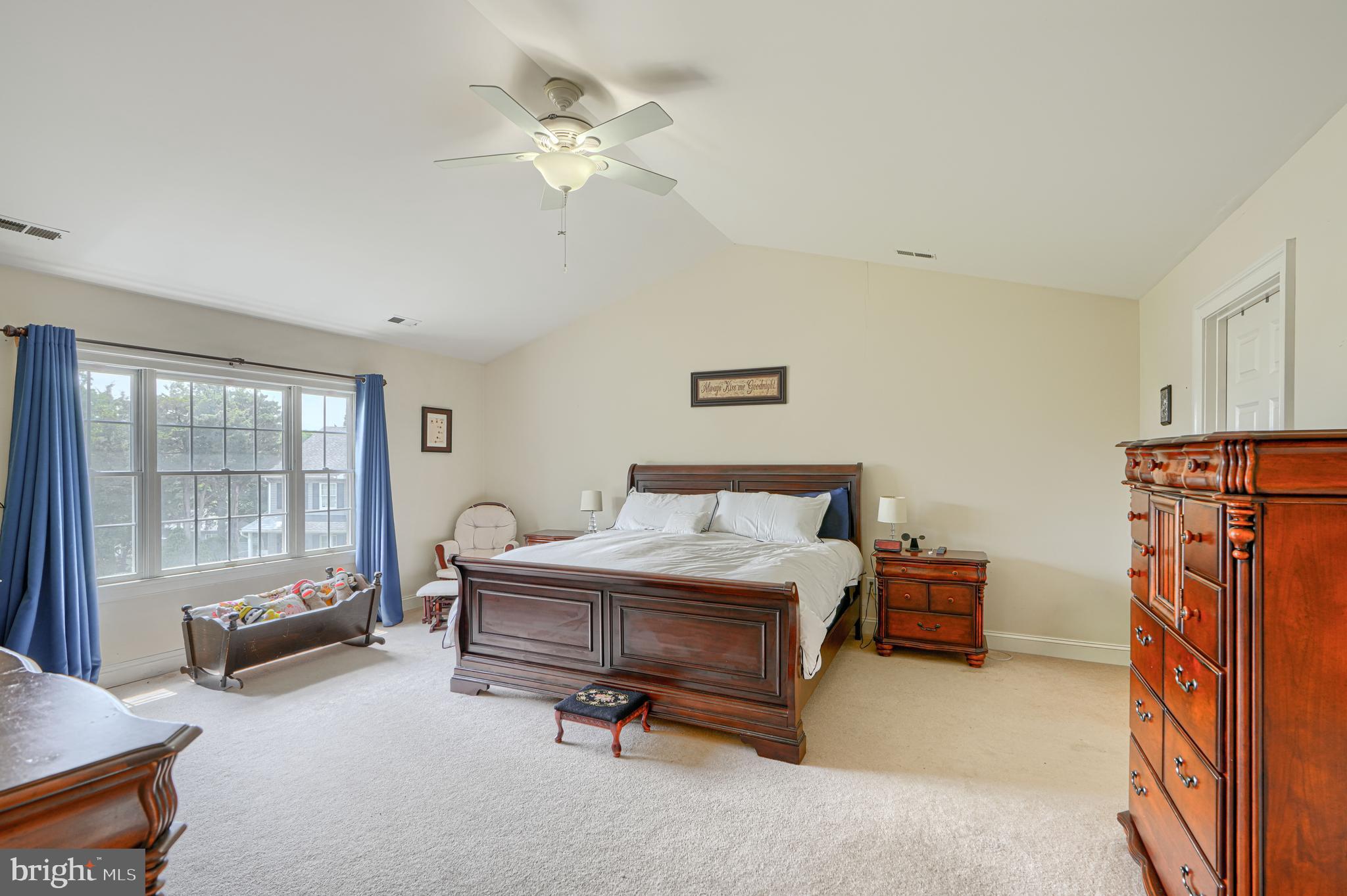 VILLAGE OF SILVER HALL - Residential