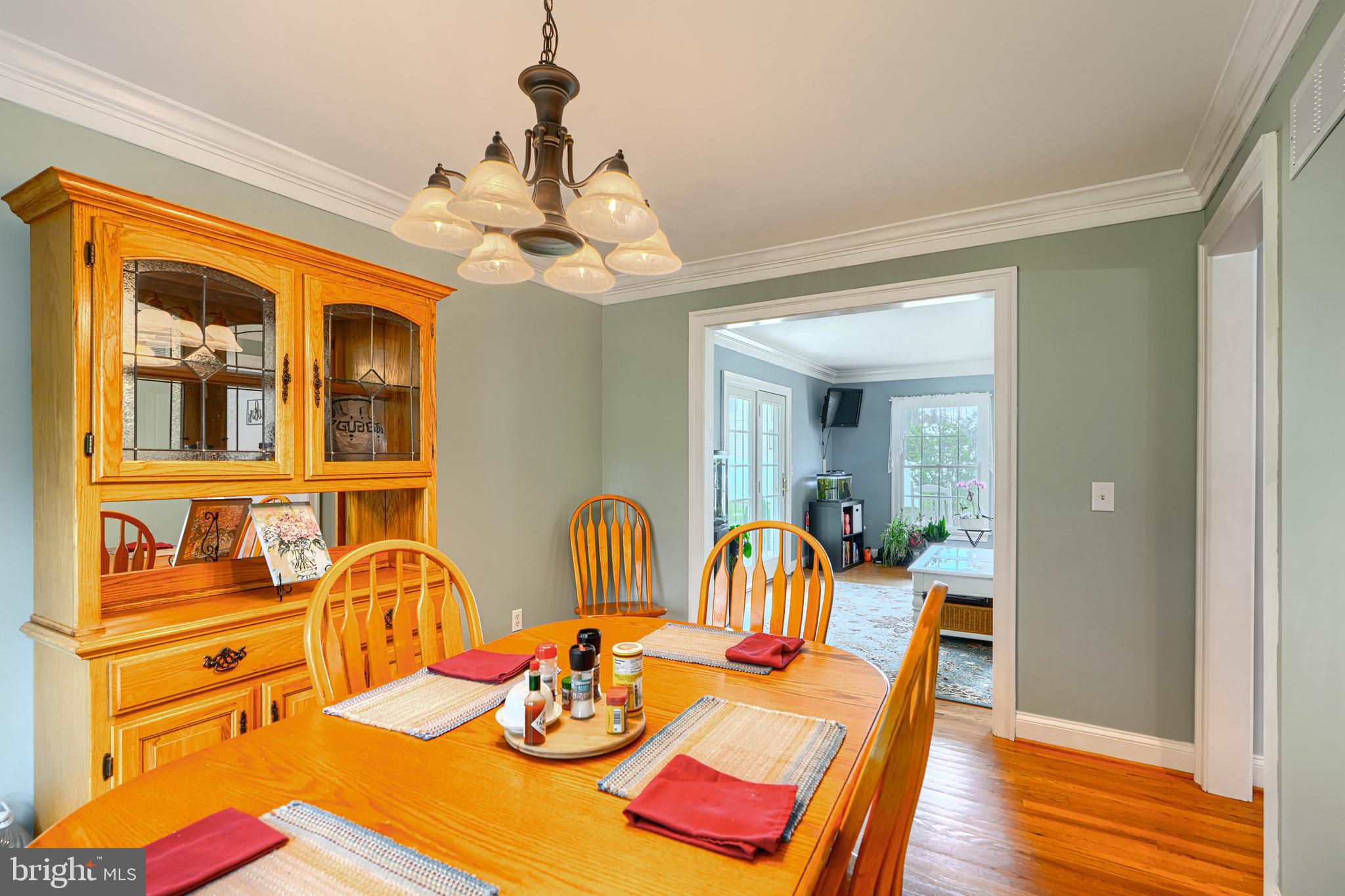 VILLAGE OF SILVER HALL - Residential