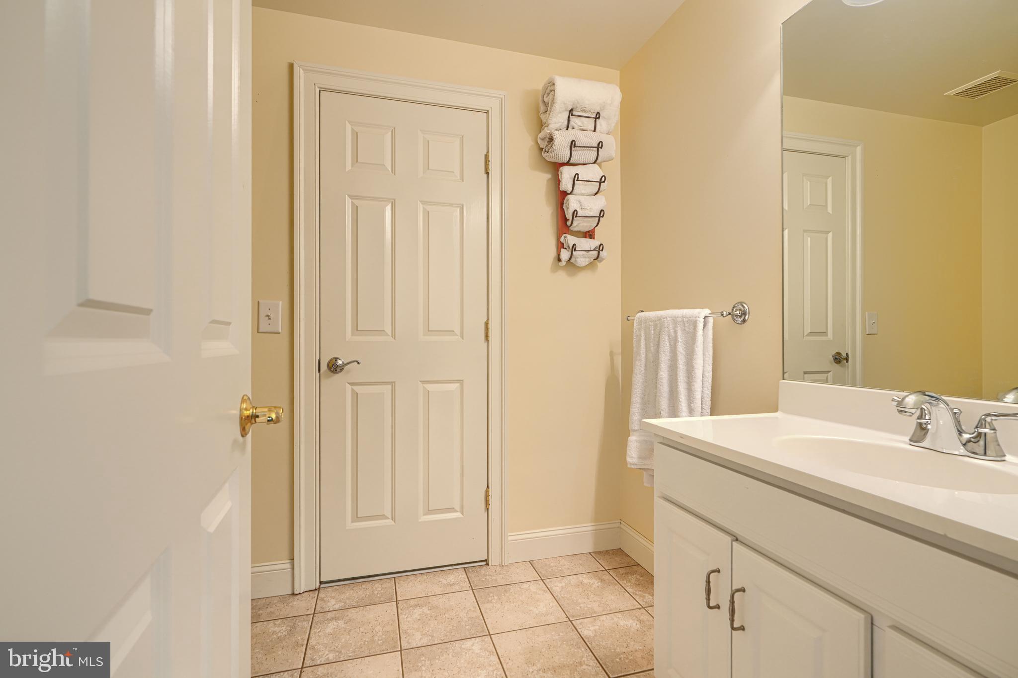 VILLAGE OF SILVER HALL - Residential
