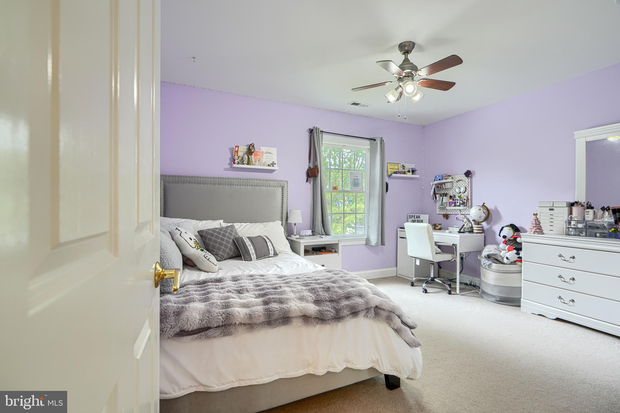 VILLAGE OF SILVER HALL - Residential