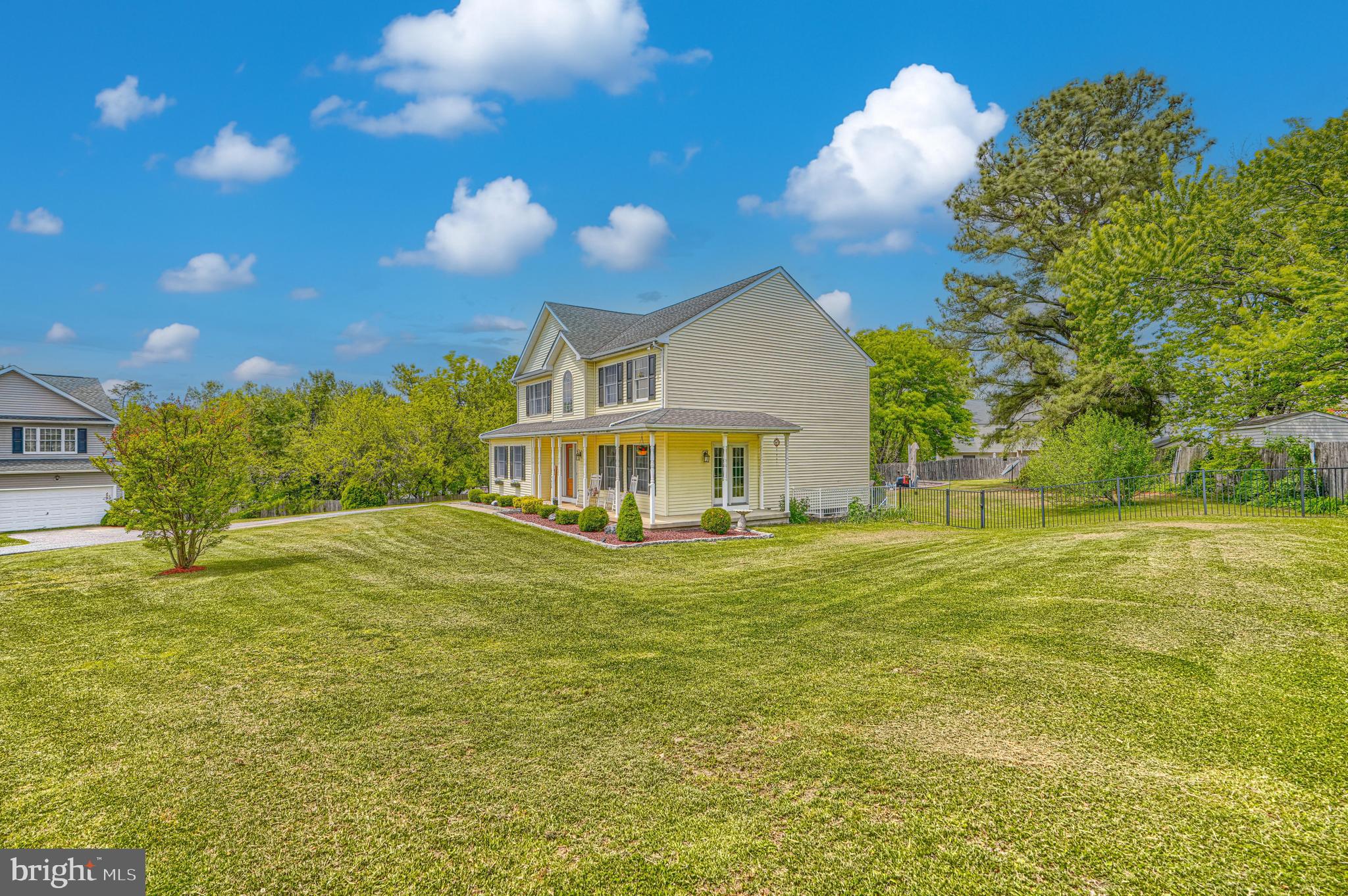 VILLAGE OF SILVER HALL - Residential
