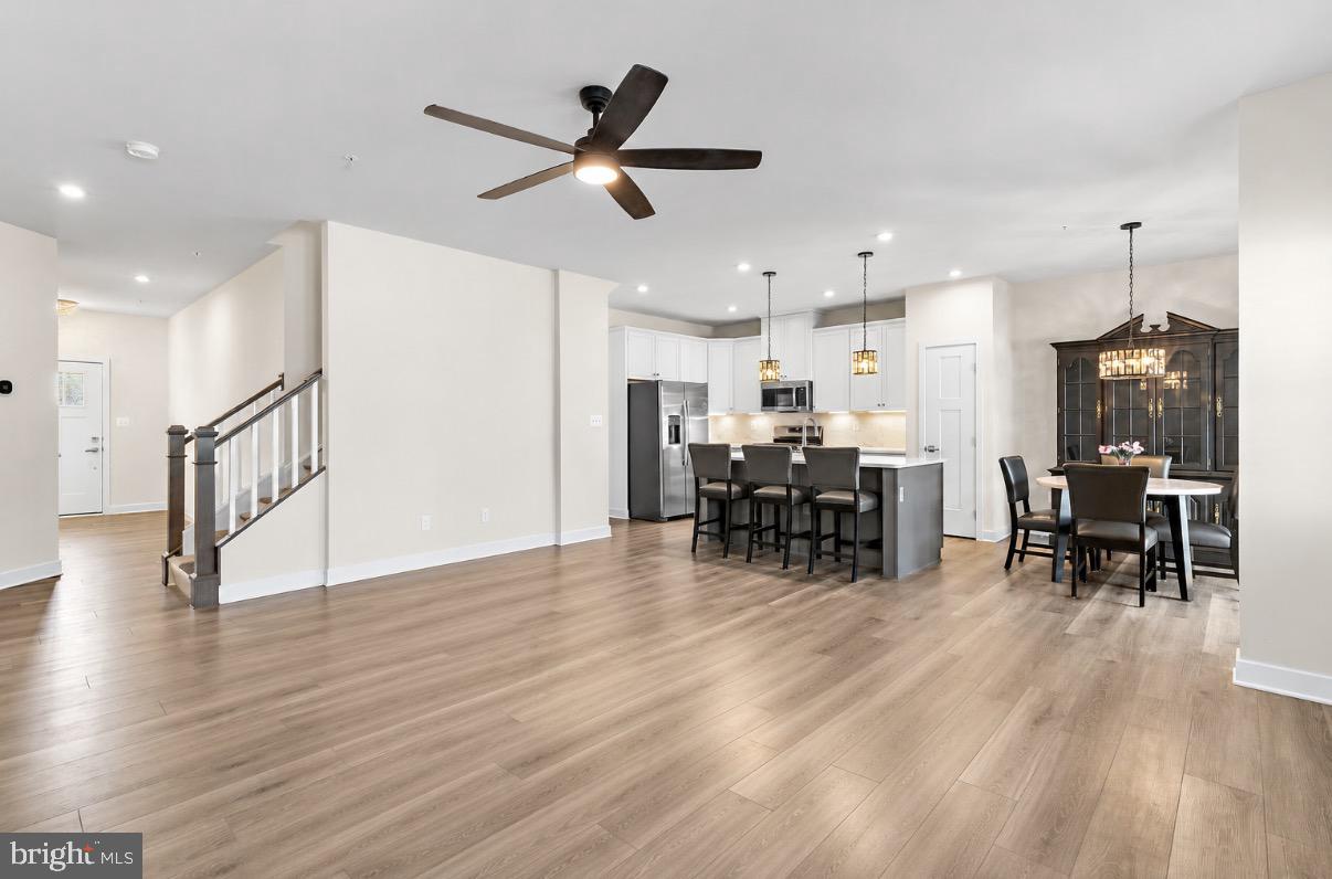 2527 STEAMBOAT WAY