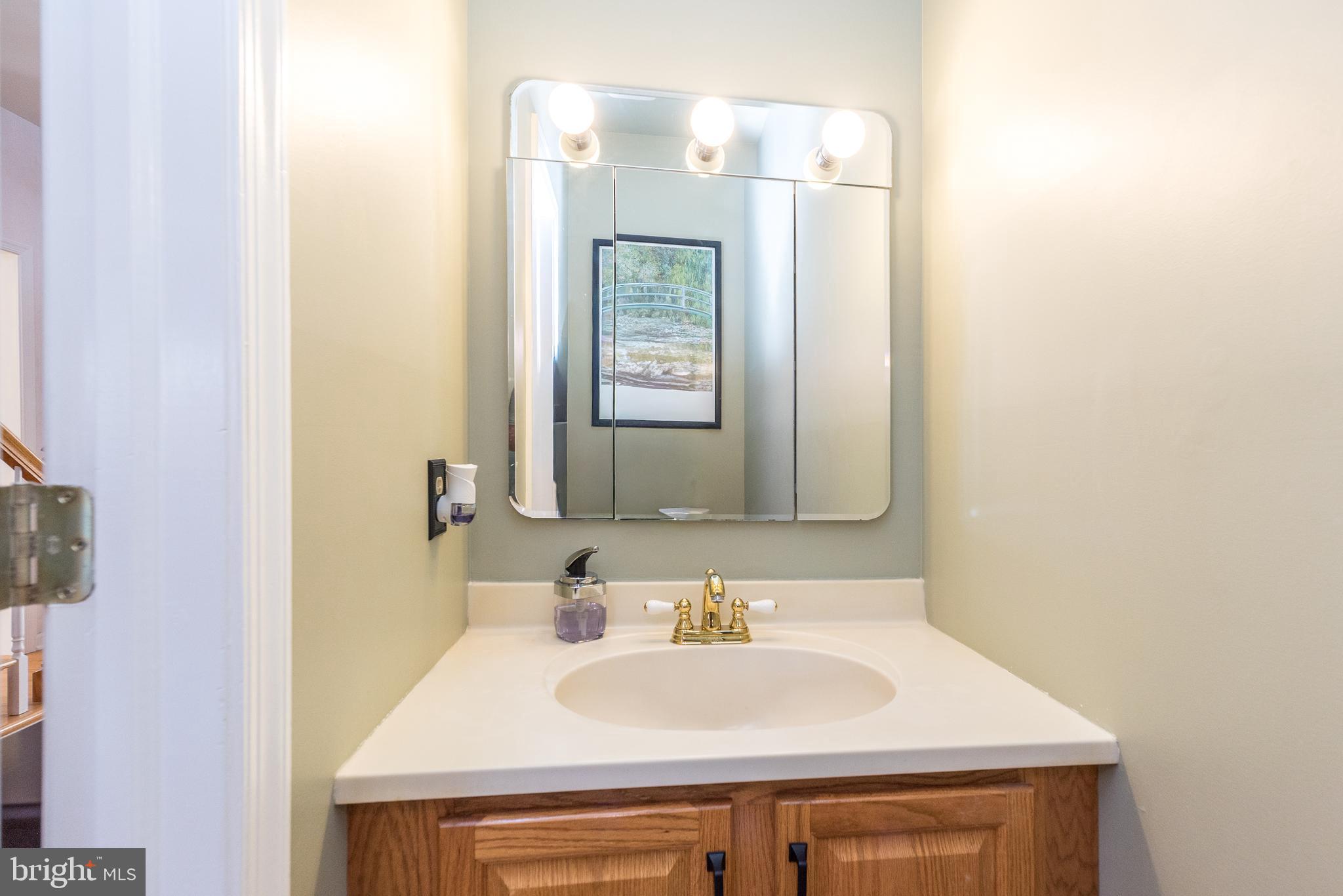 WINDING BROOK ESTS - Residential