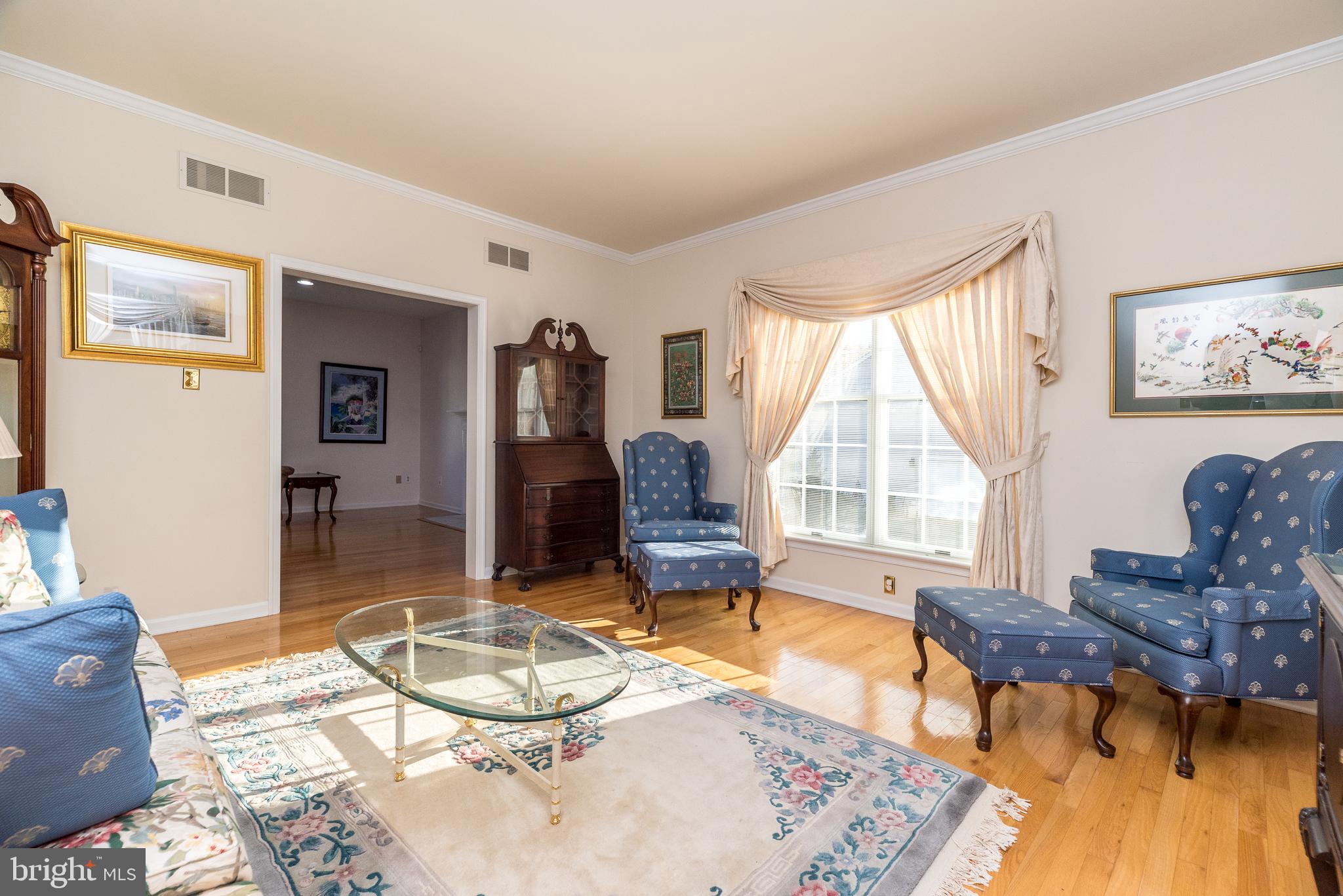 WINDING BROOK ESTS - Residential