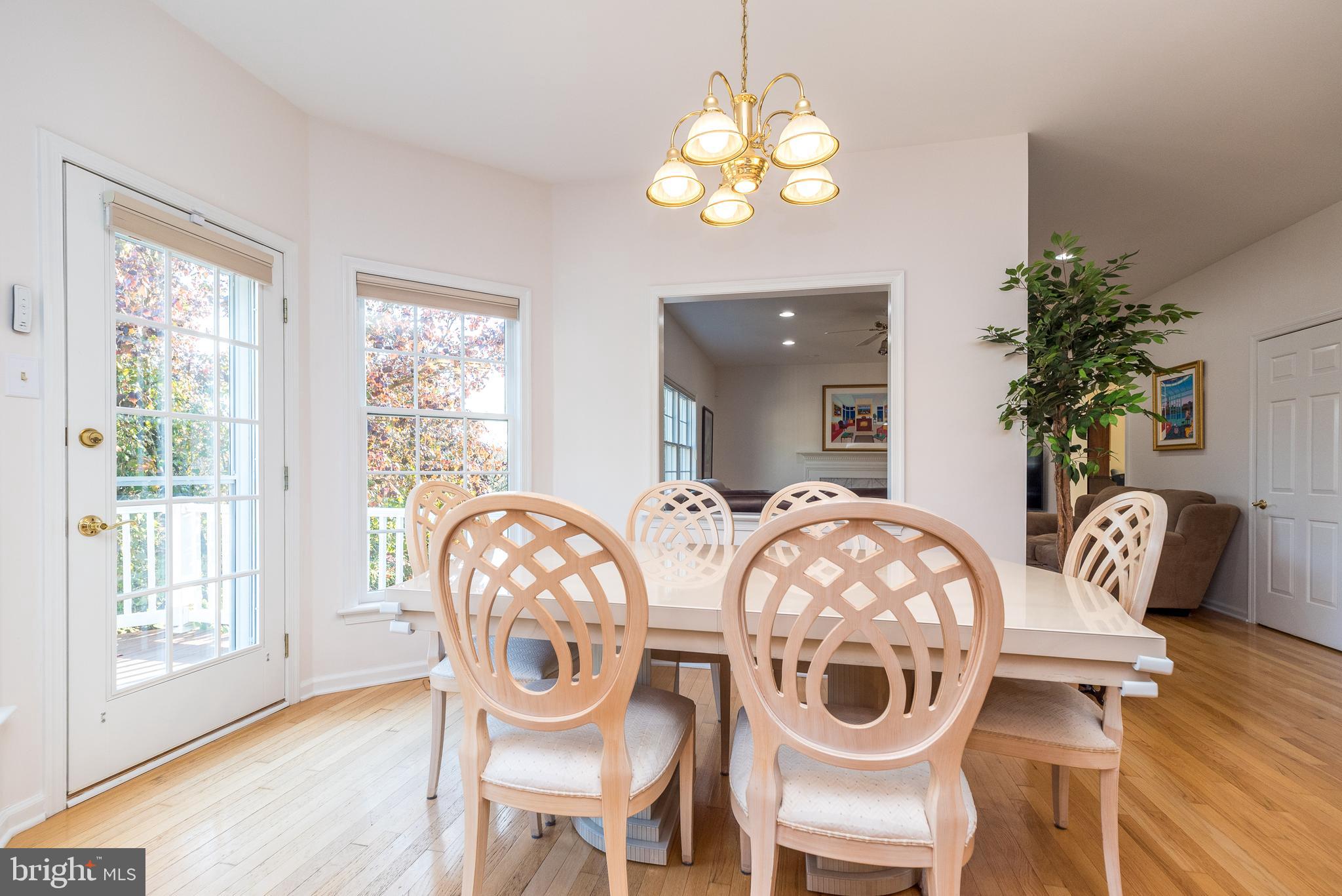 WINDING BROOK ESTS - Residential