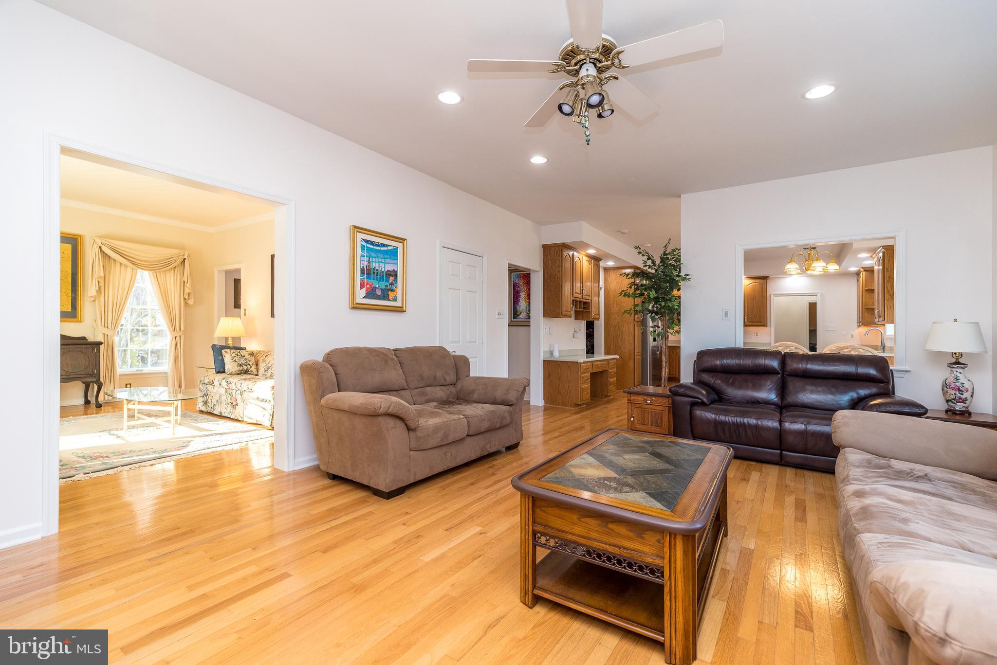 WINDING BROOK ESTS - Residential