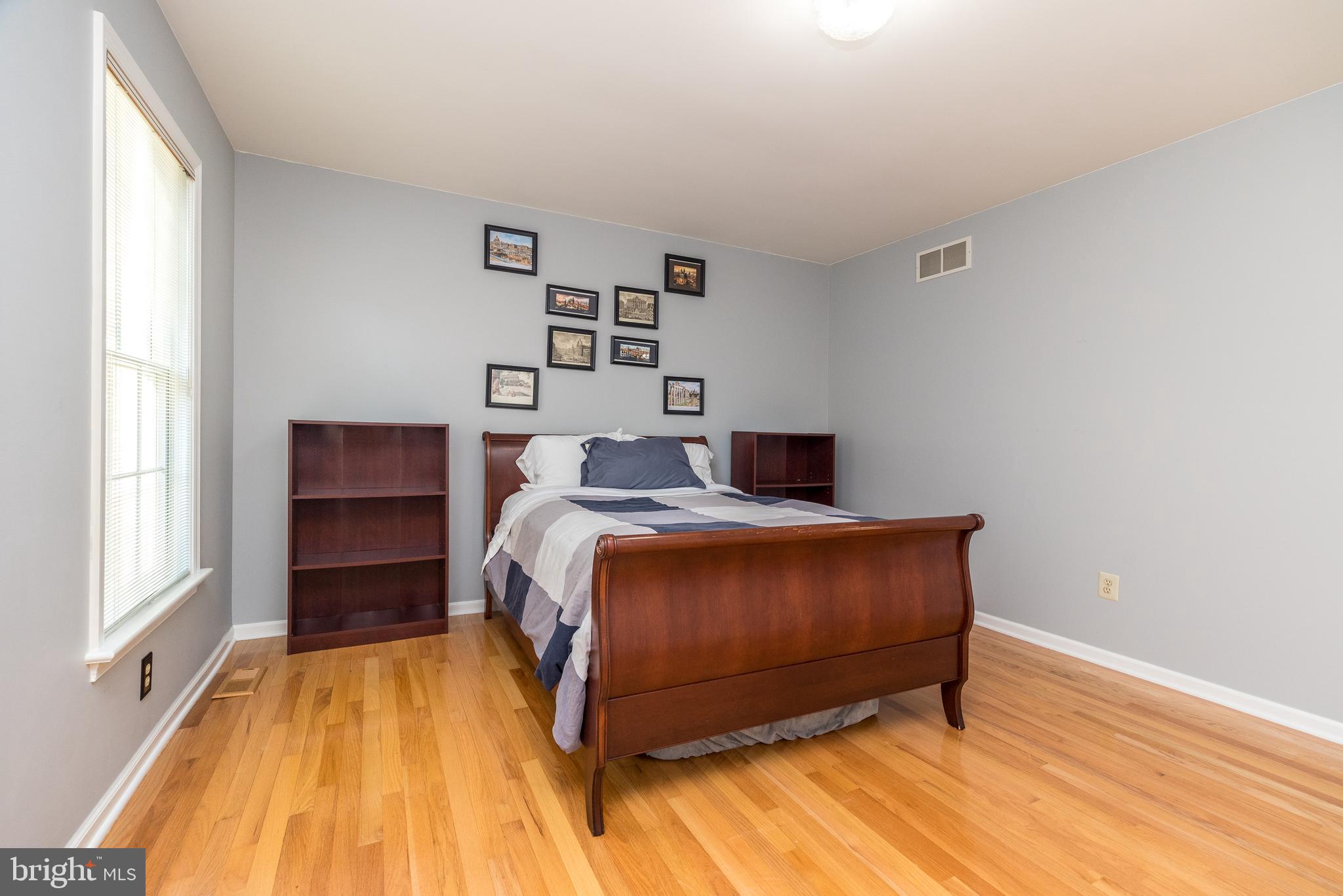 WINDING BROOK ESTS - Residential