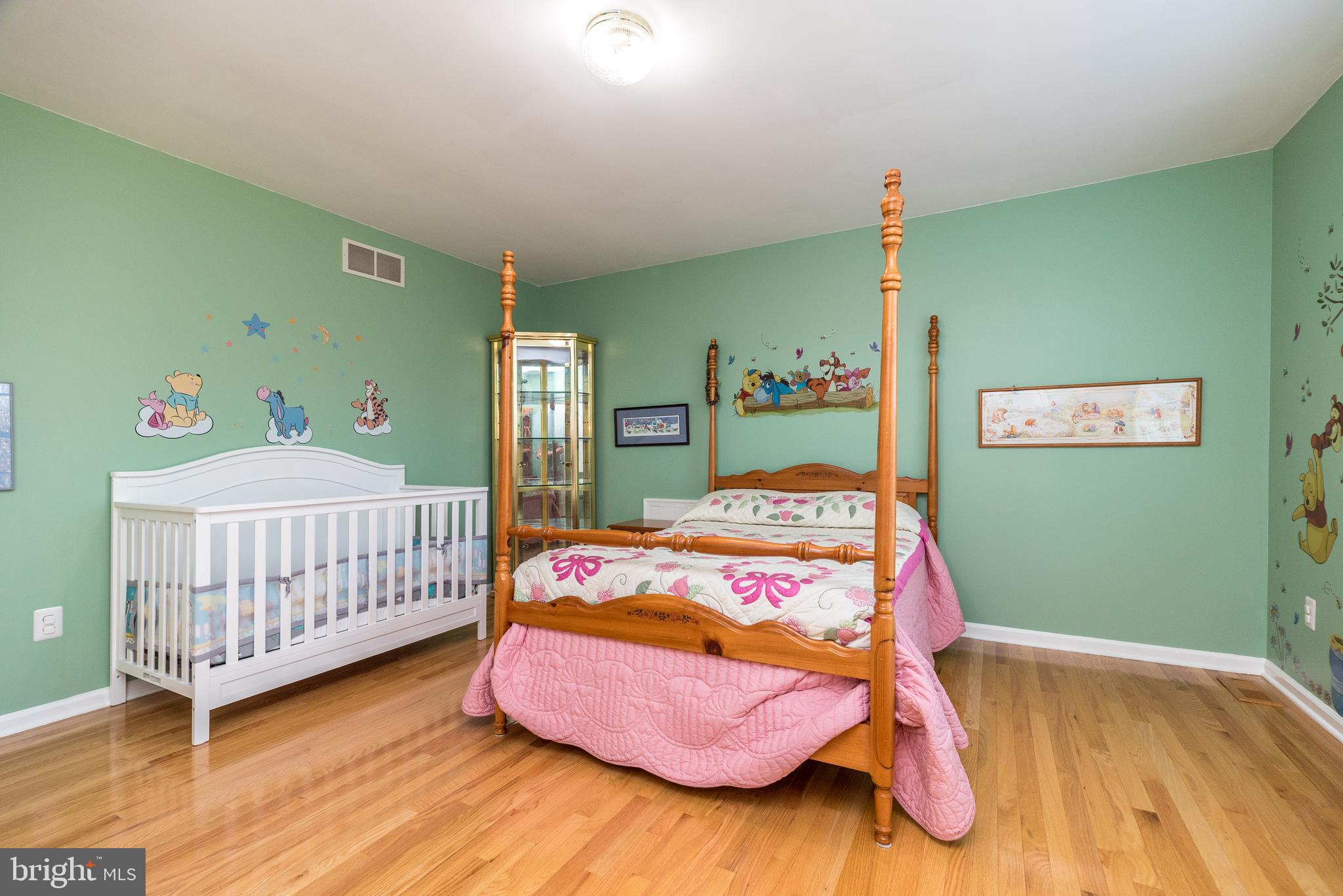 WINDING BROOK ESTS - Residential