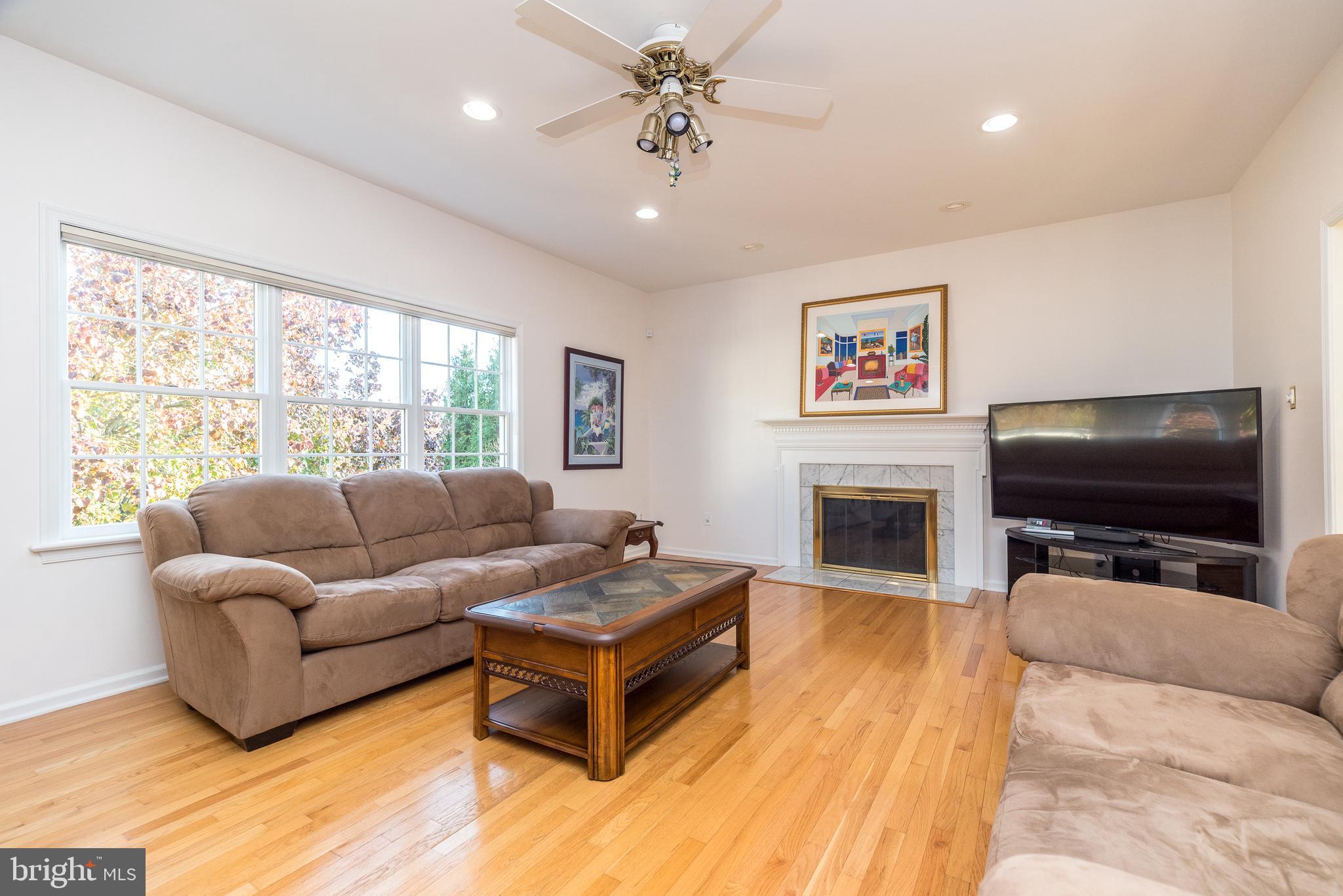 WINDING BROOK ESTS - Residential