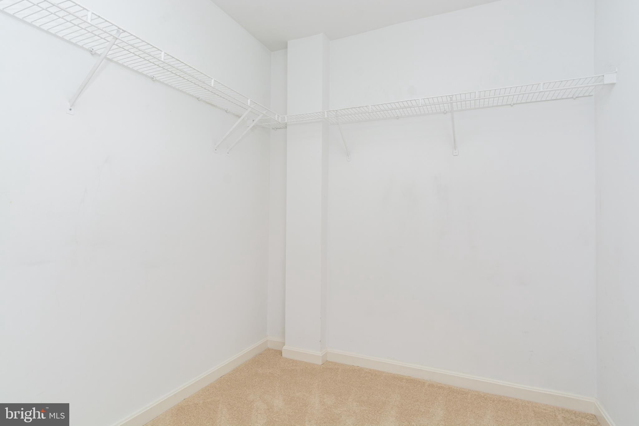 LIGHTHOUSE LANDING - Residential