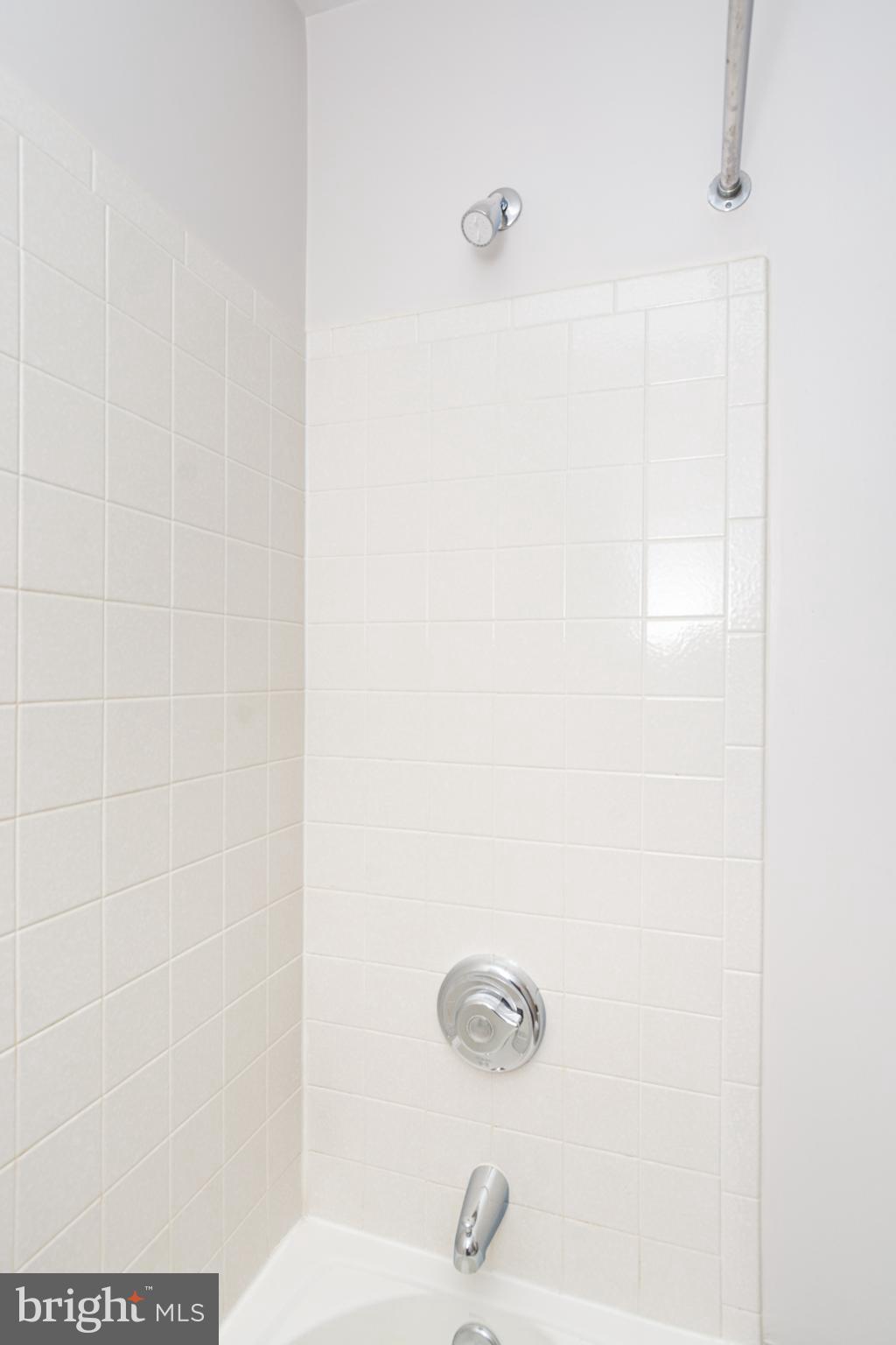 LIGHTHOUSE LANDING - Residential