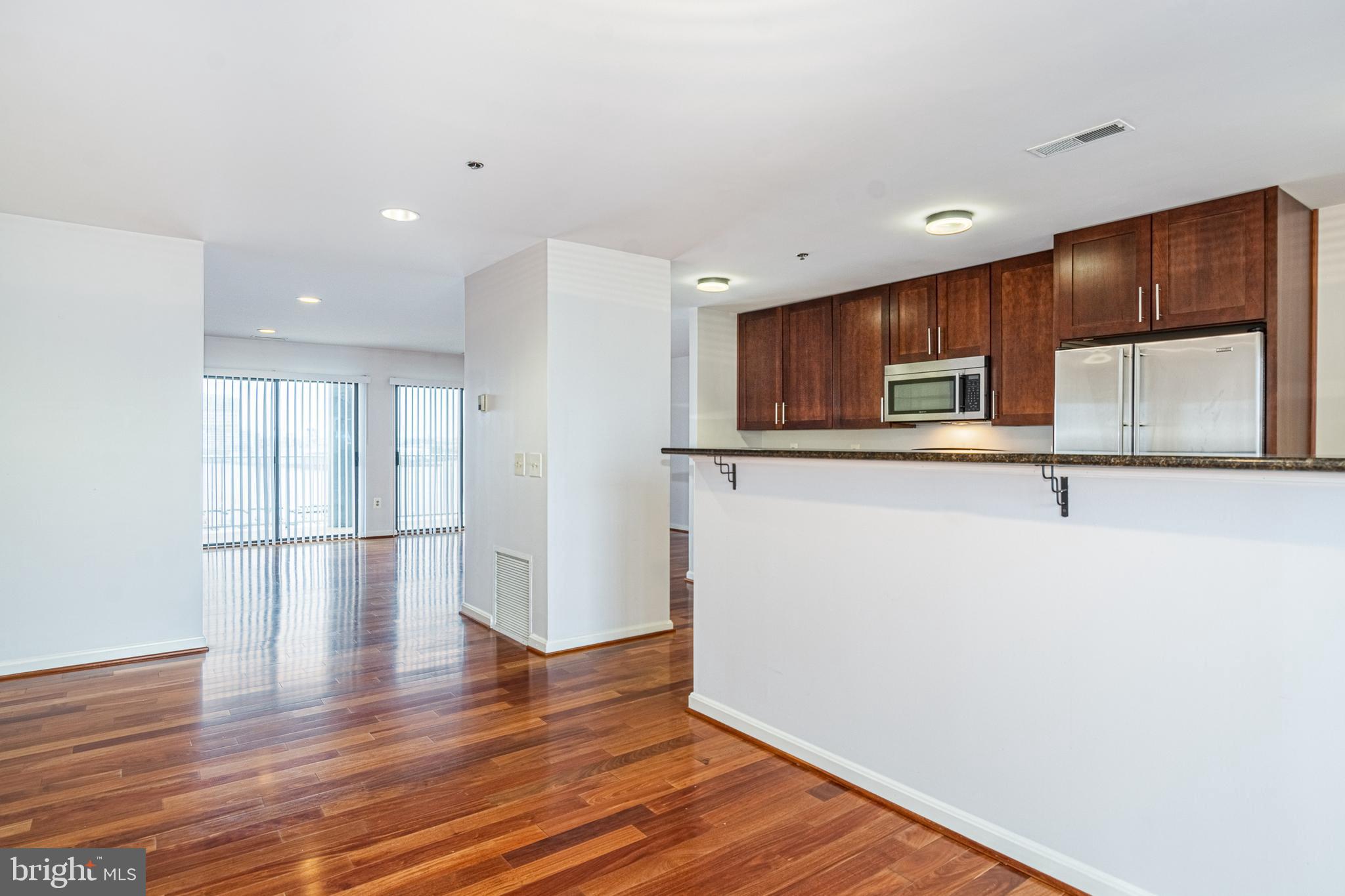 LIGHTHOUSE LANDING - Residential