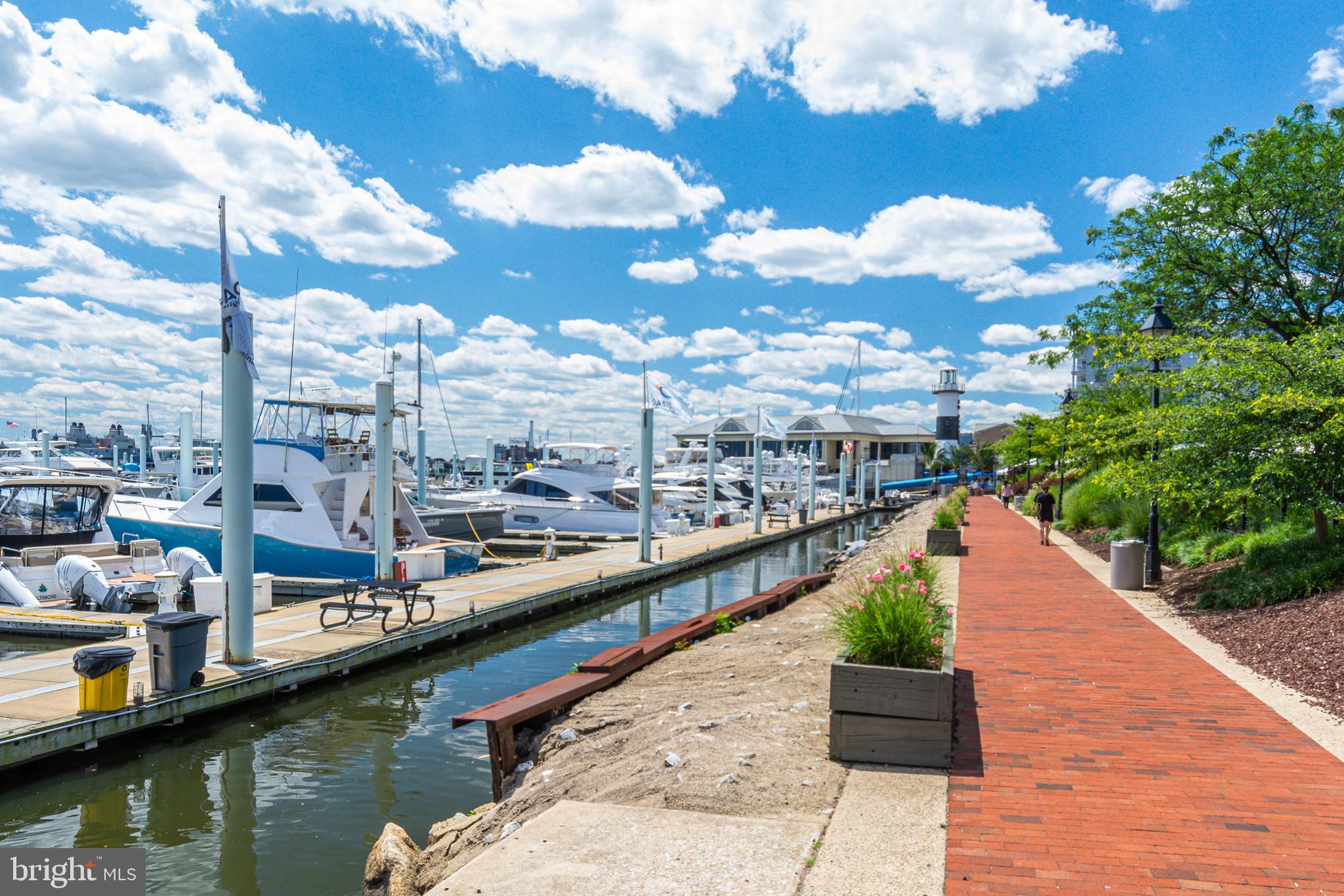 LIGHTHOUSE LANDING - Residential