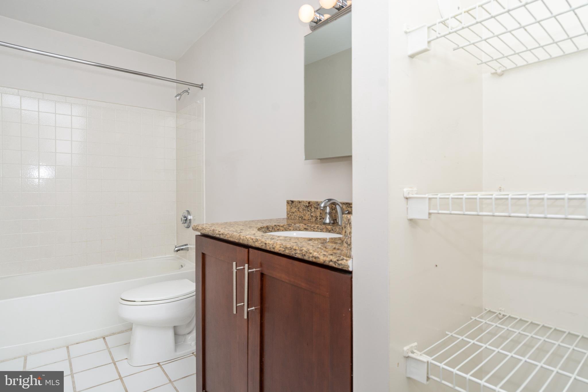 LIGHTHOUSE LANDING - Residential