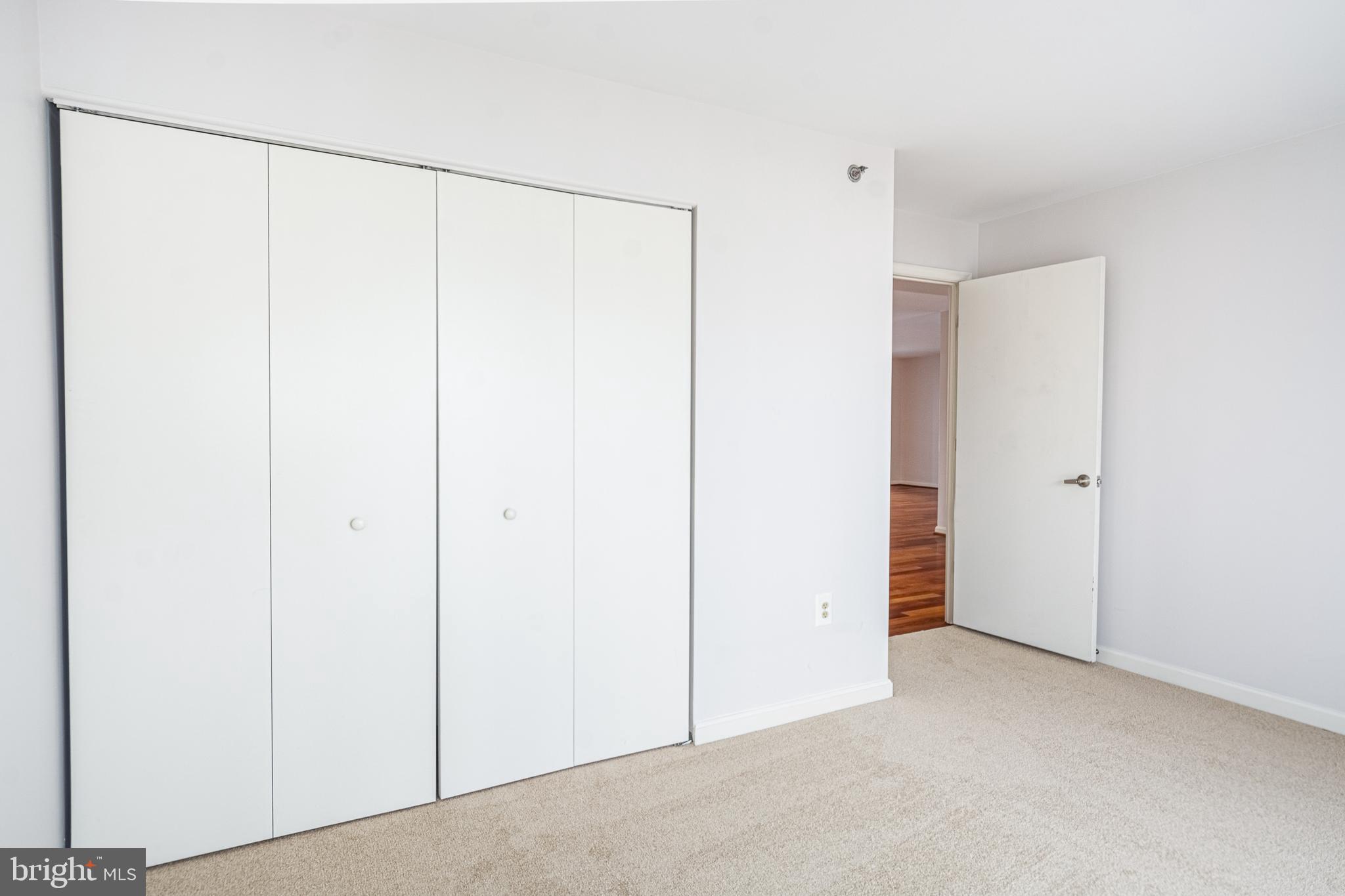 LIGHTHOUSE LANDING - Residential