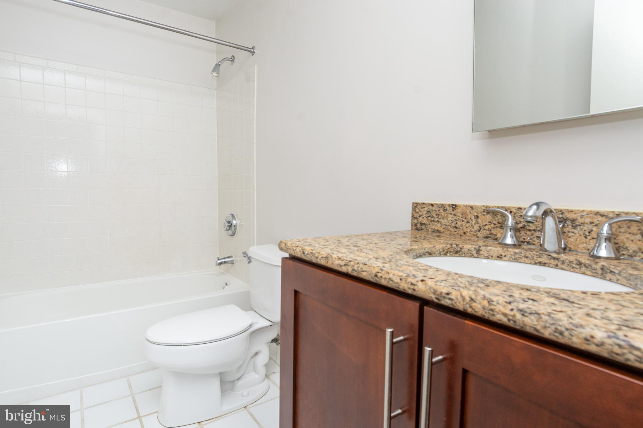 LIGHTHOUSE LANDING - Residential