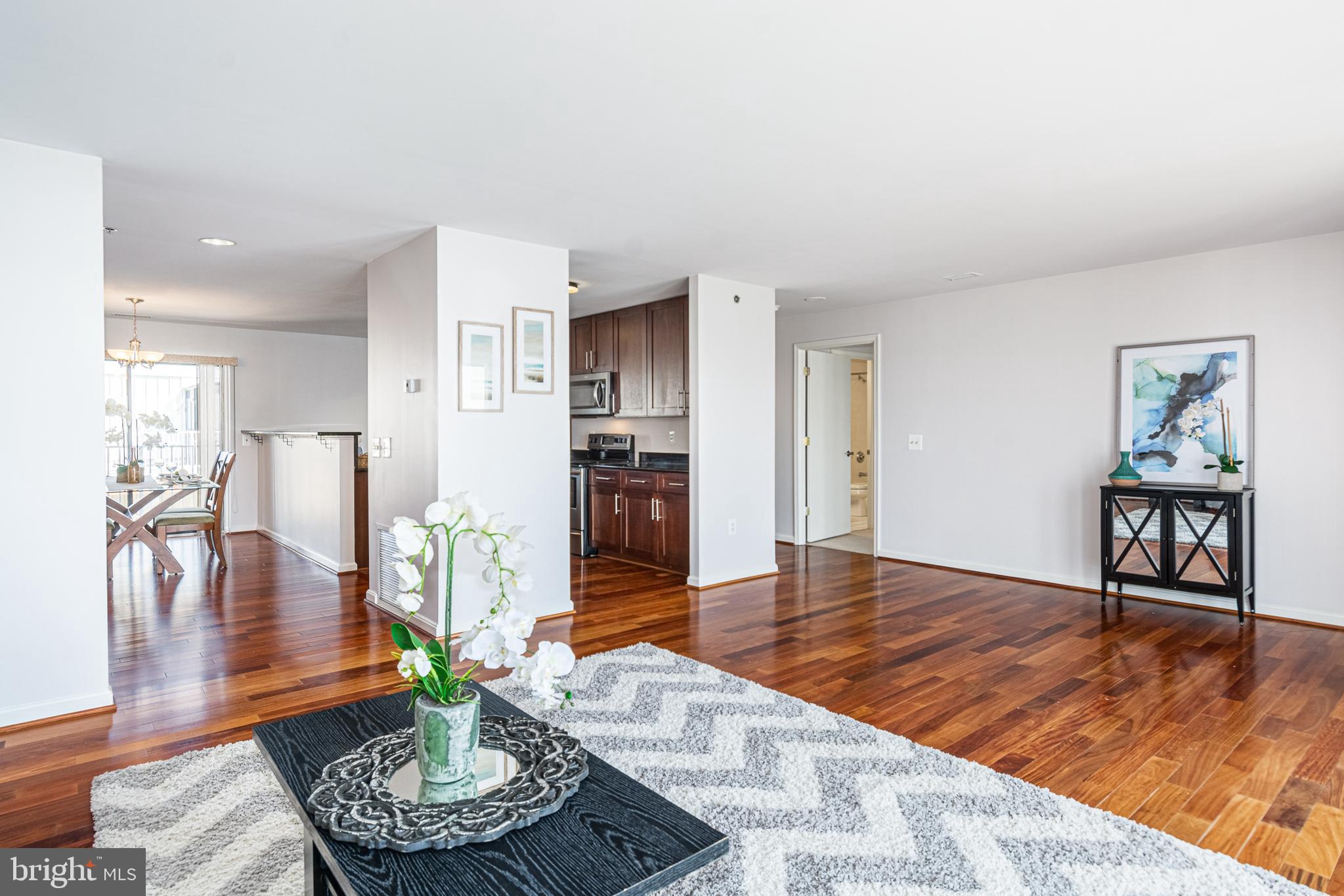 LIGHTHOUSE LANDING - Residential