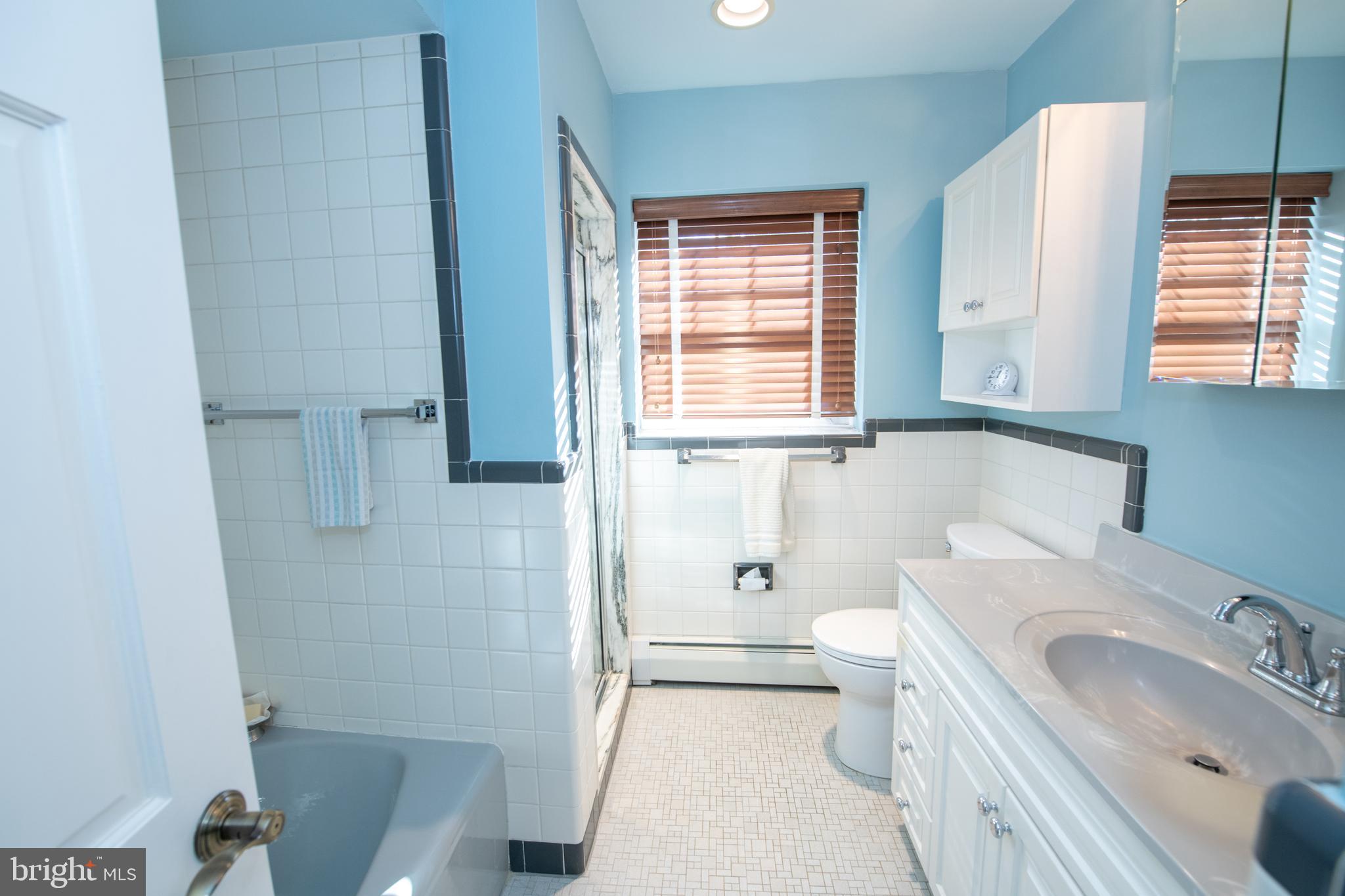 MEADOWBROOK - Residential