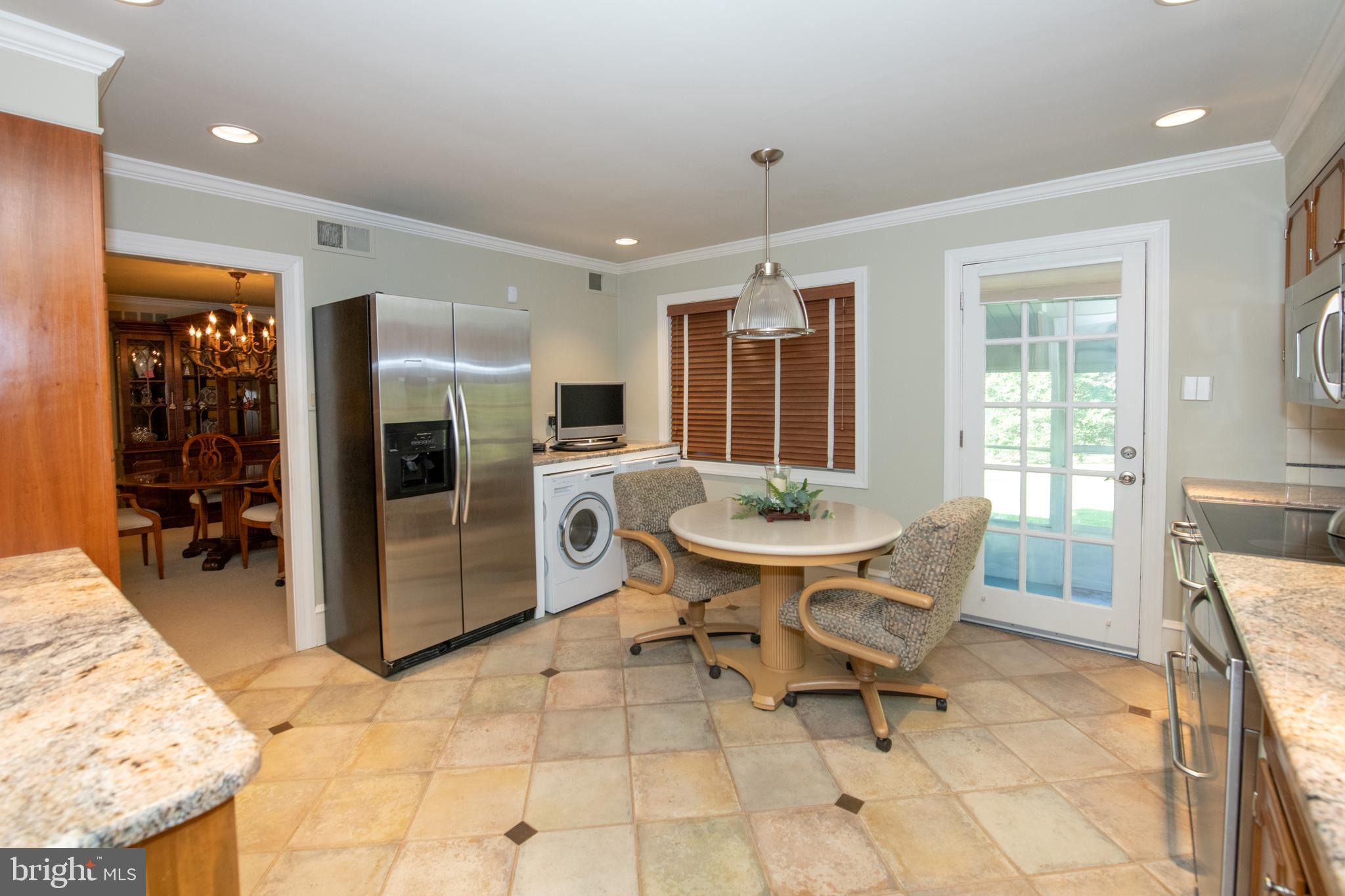 MEADOWBROOK - Residential