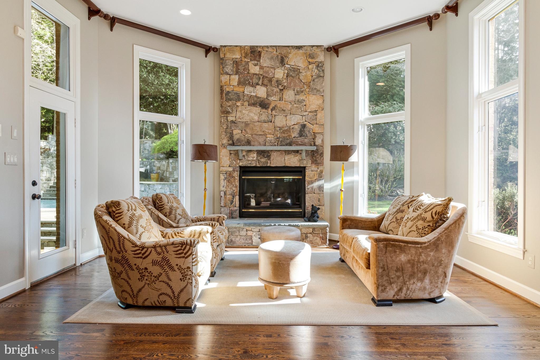 THE RESERVE - Residential