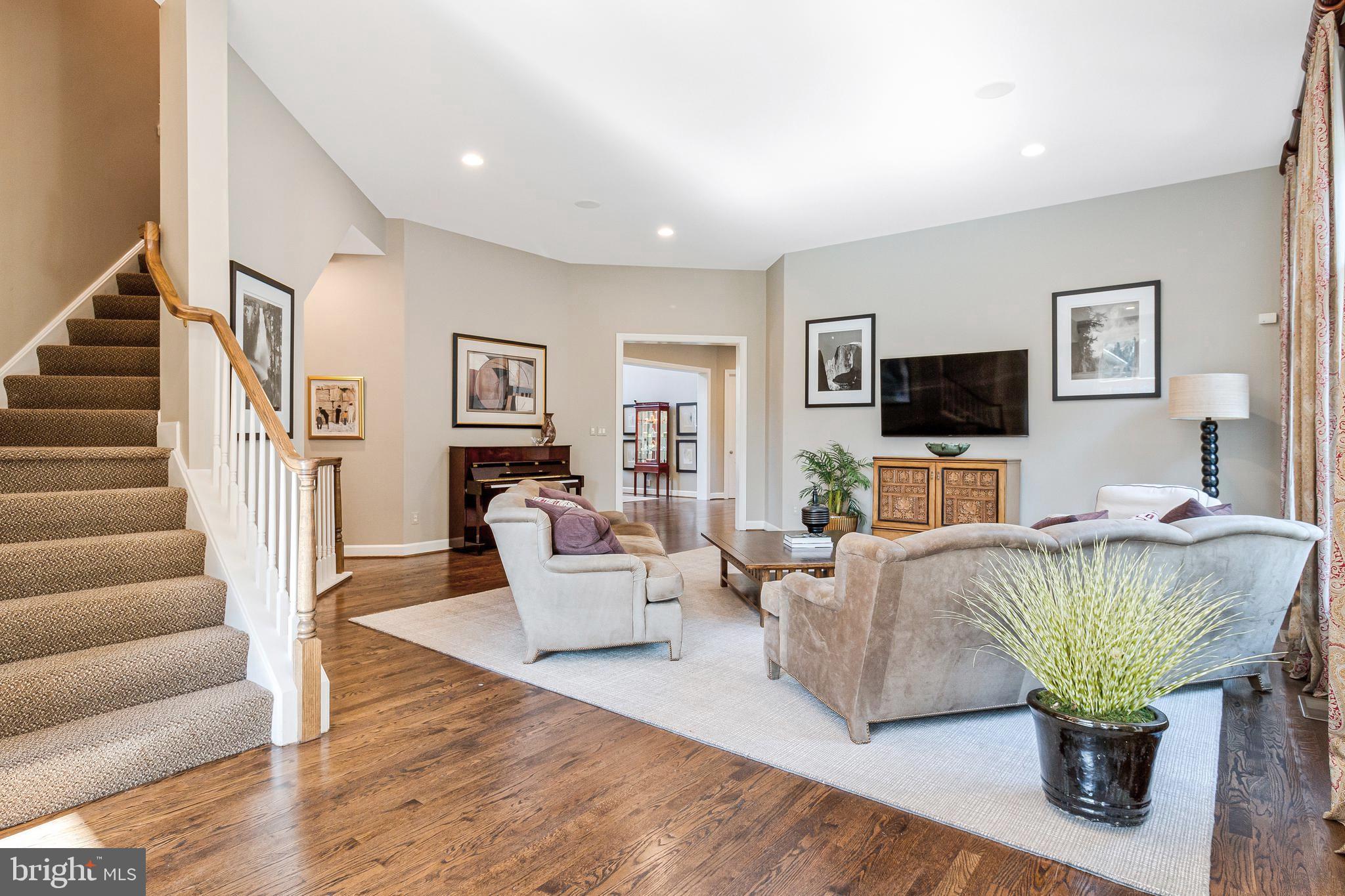 THE RESERVE - Residential