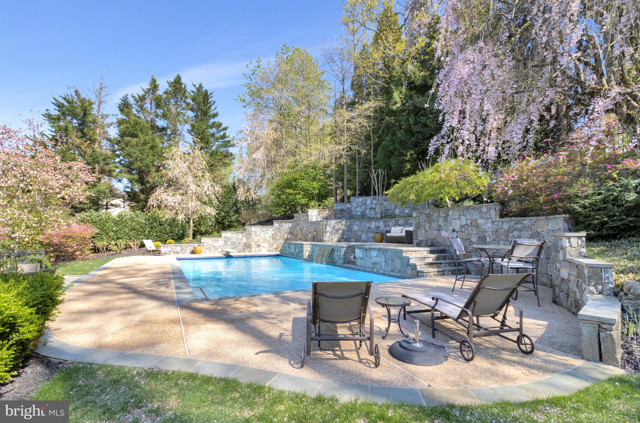 THE RESERVE - Residential