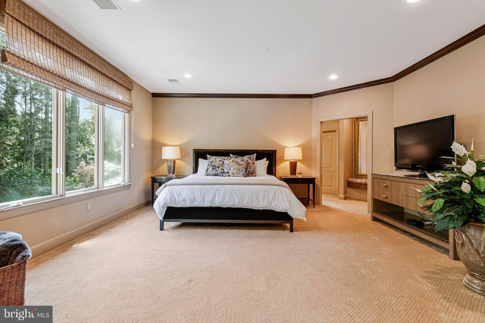 THE RESERVE - Residential