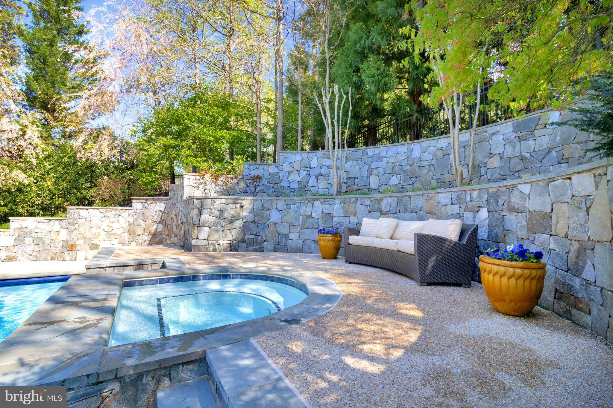 THE RESERVE - Residential