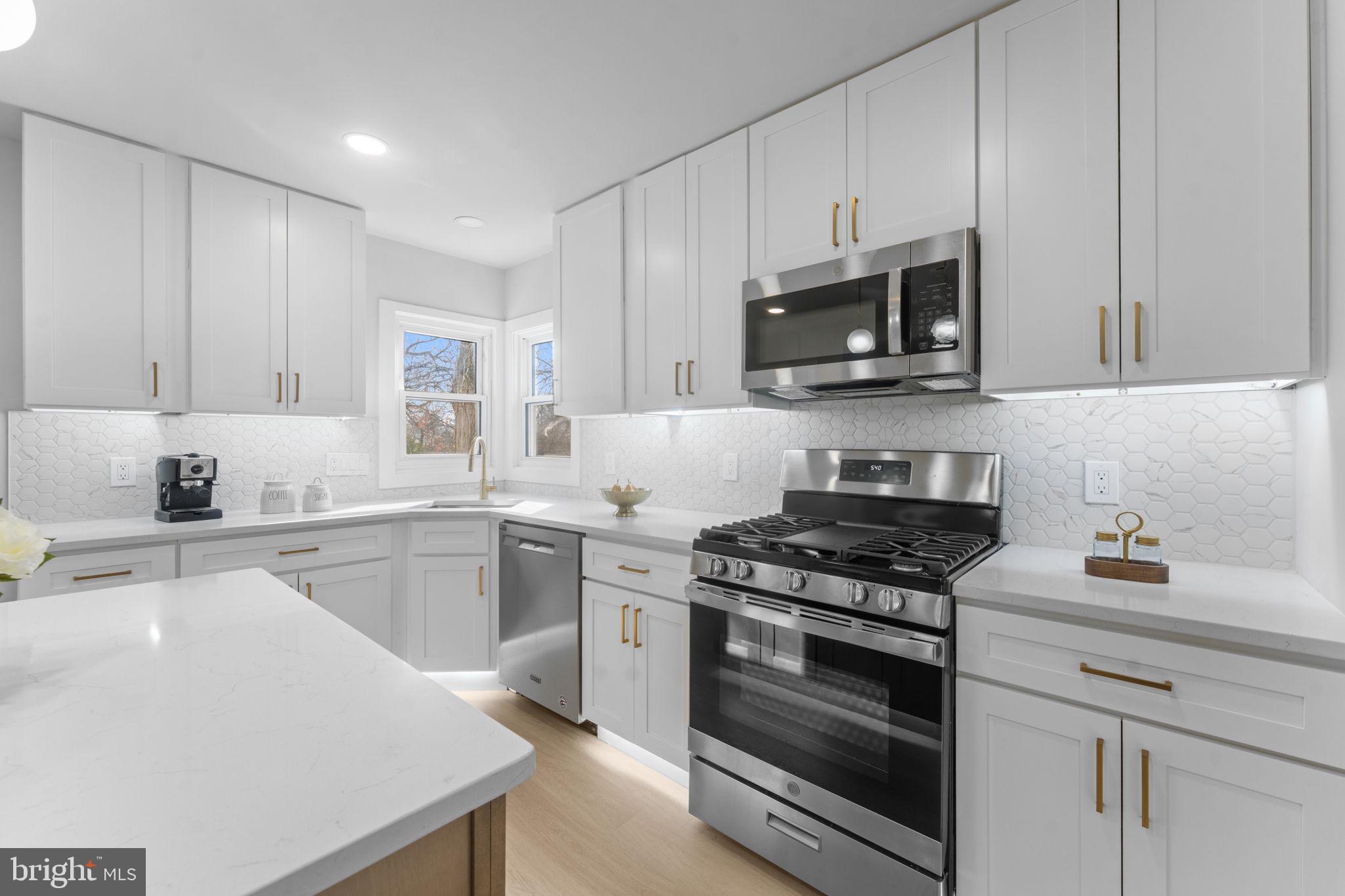 SHERMAN PARK - Residential