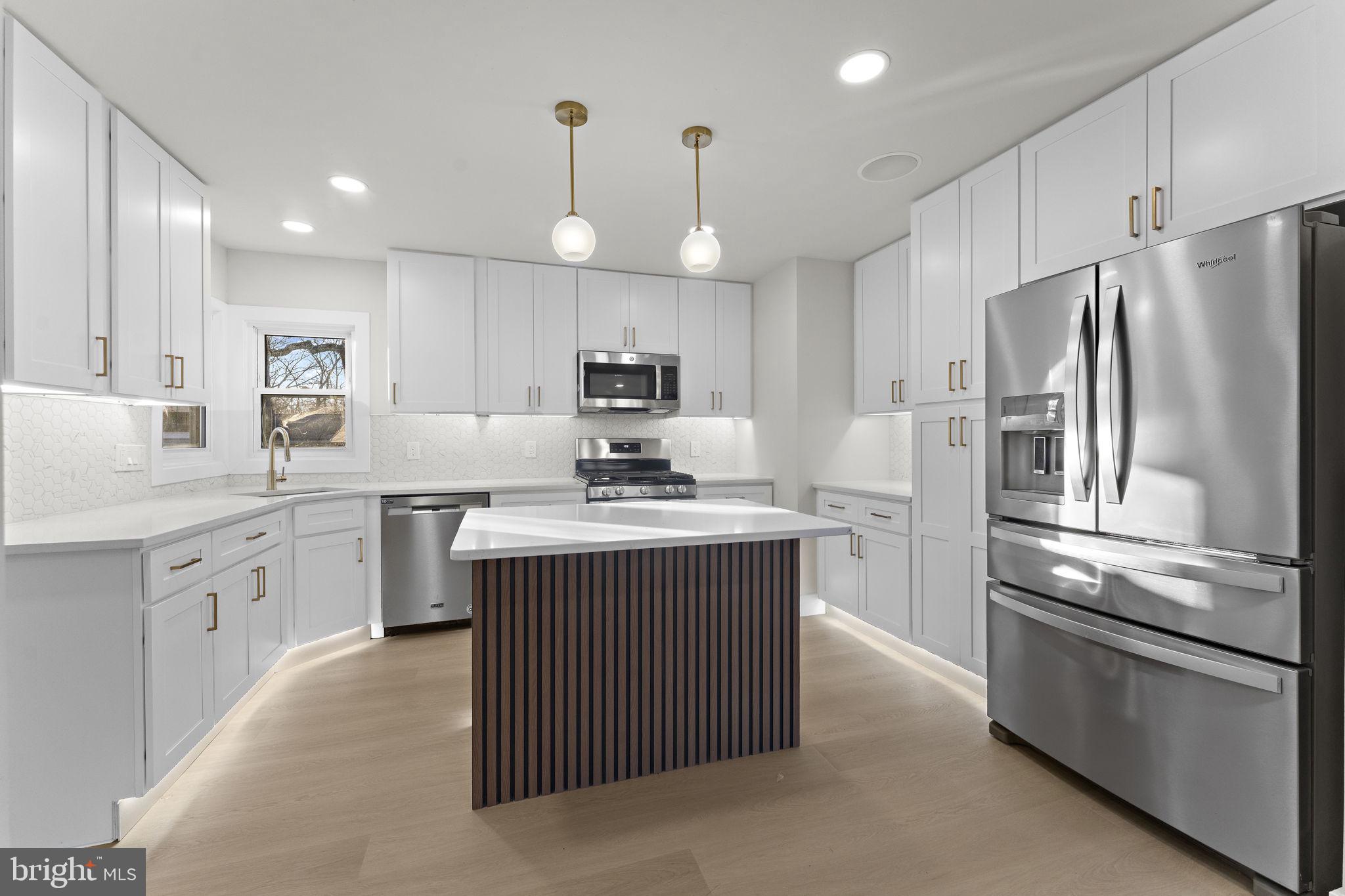 SHERMAN PARK - Residential