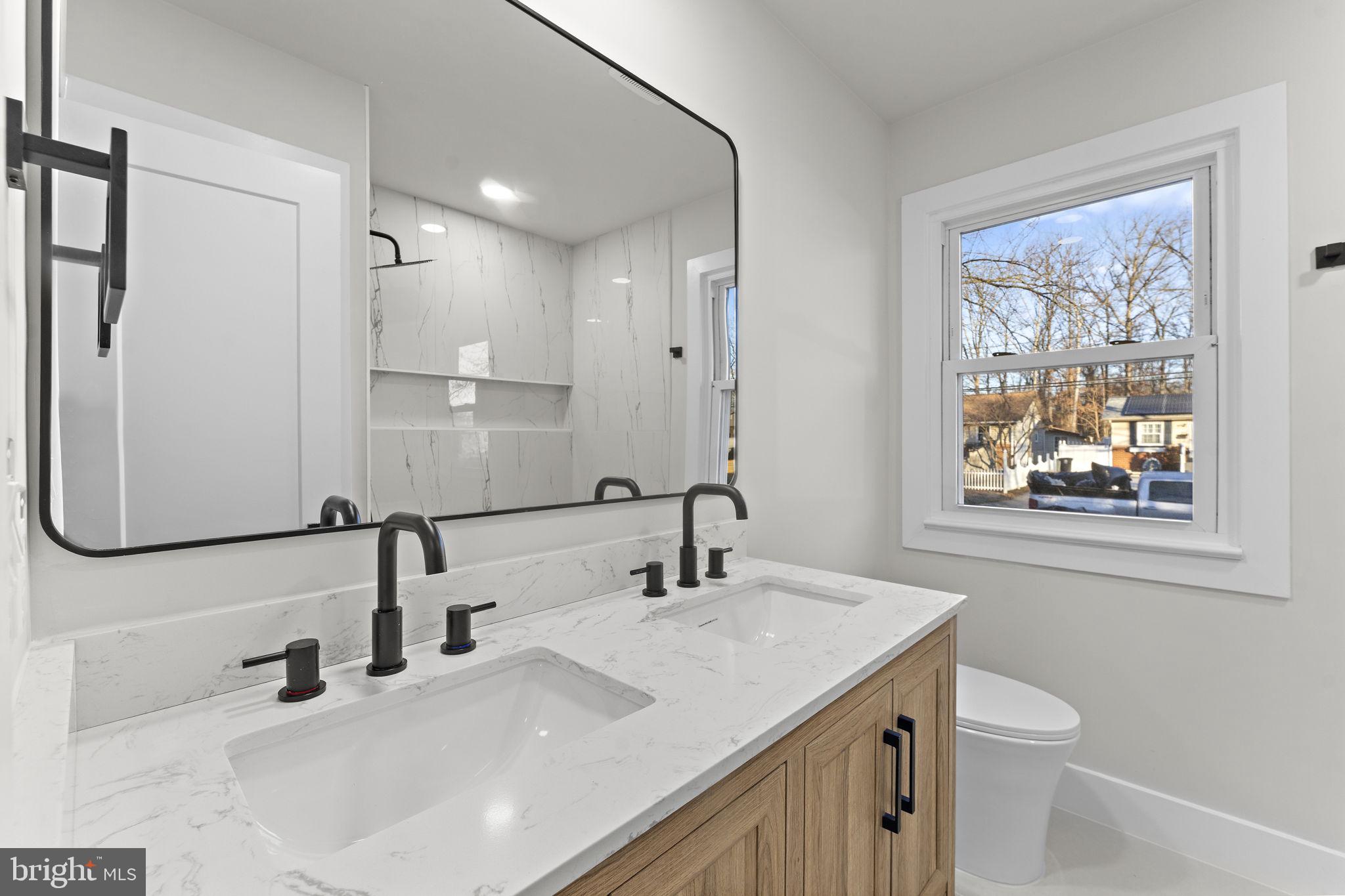 SHERMAN PARK - Residential