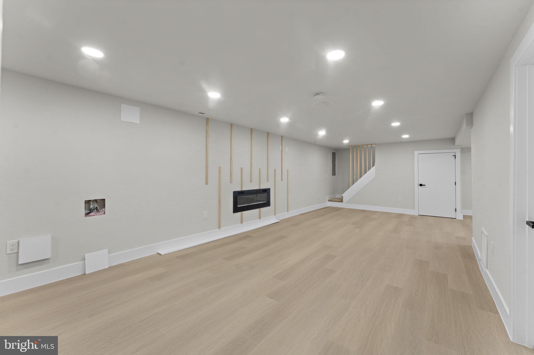 SHERMAN PARK - Residential