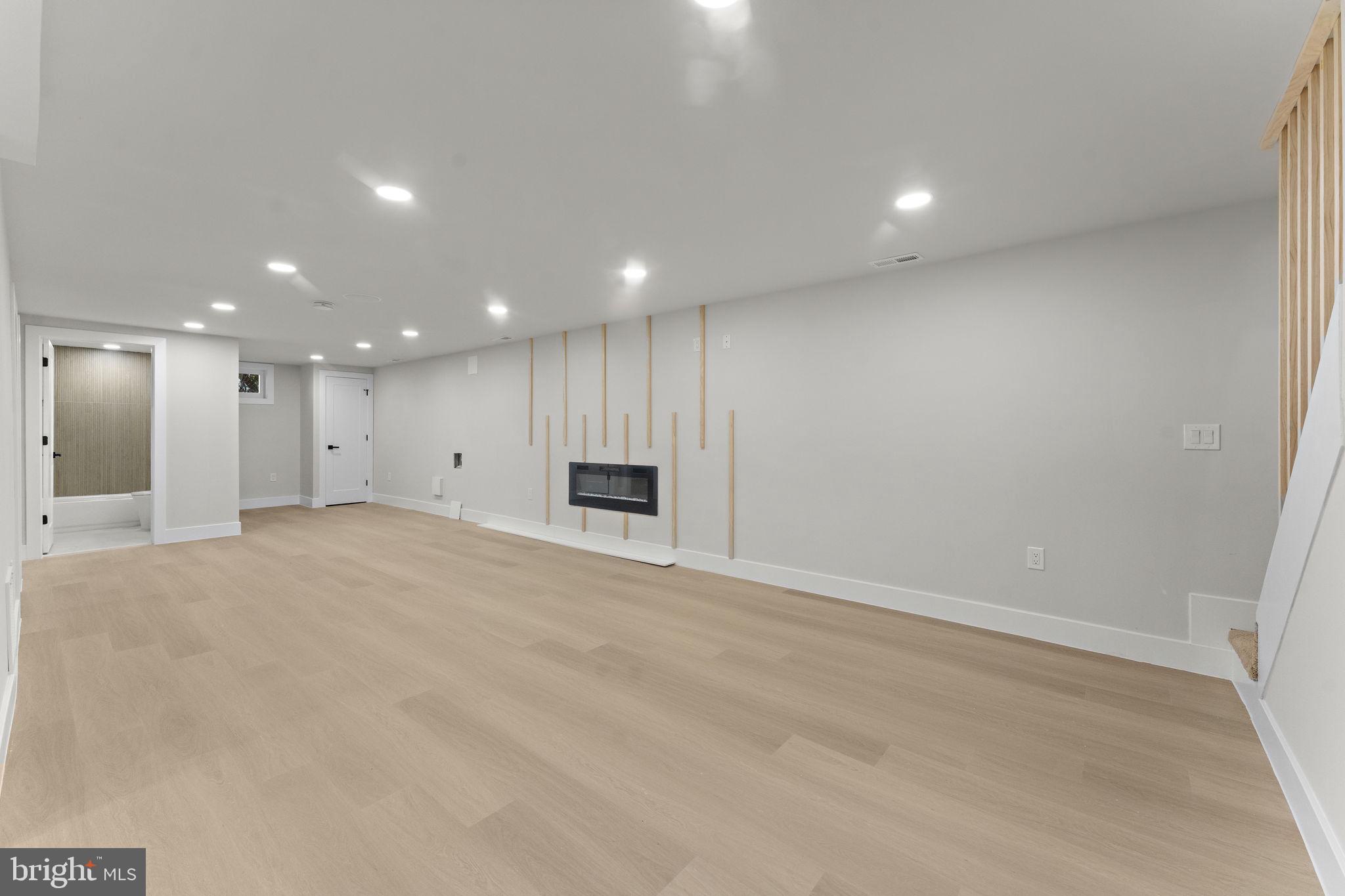 SHERMAN PARK - Residential