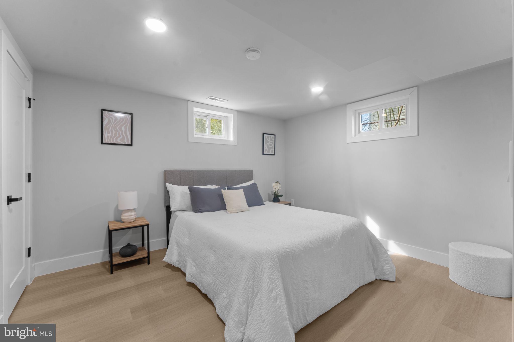 SHERMAN PARK - Residential