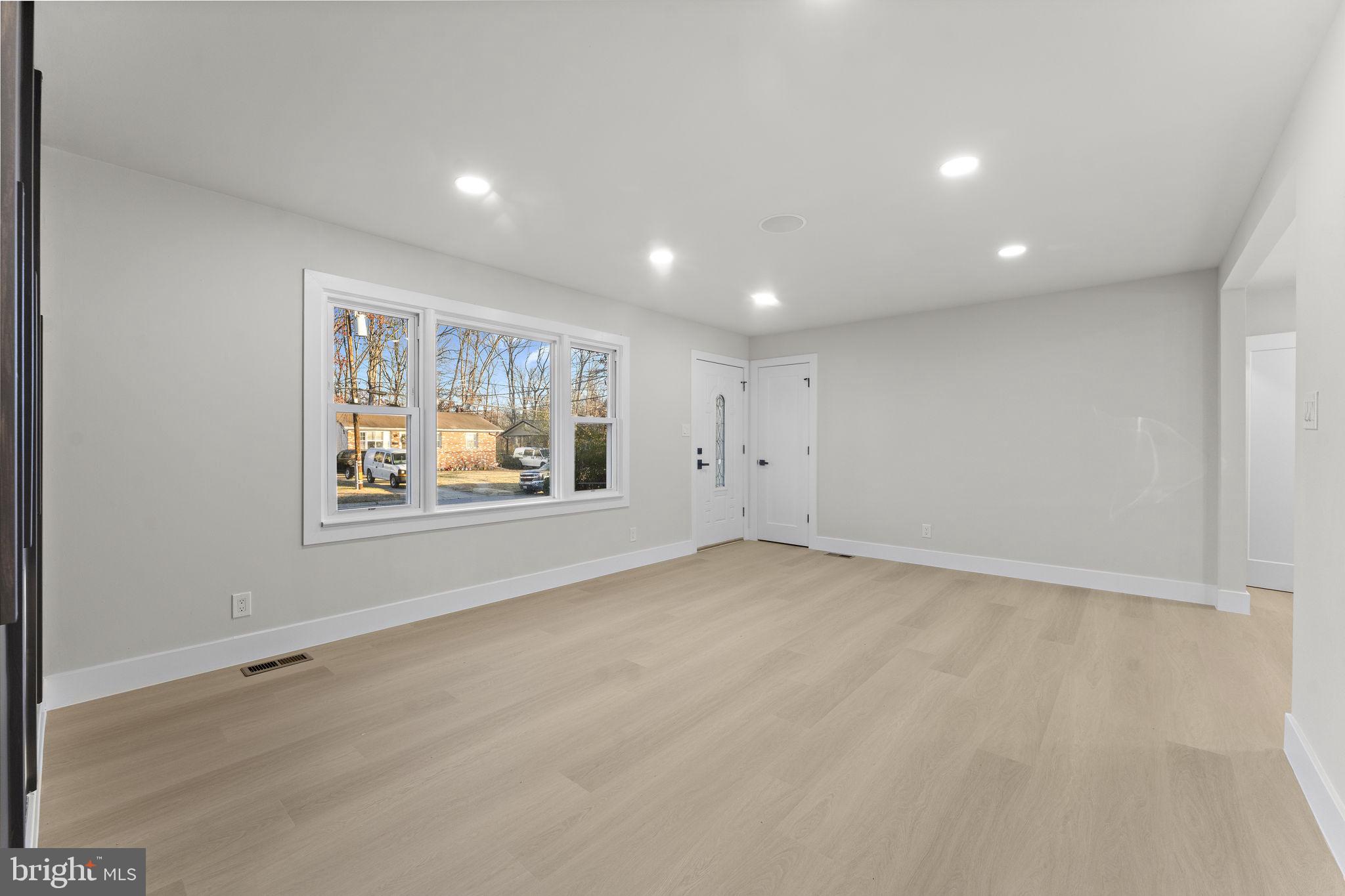 SHERMAN PARK - Residential