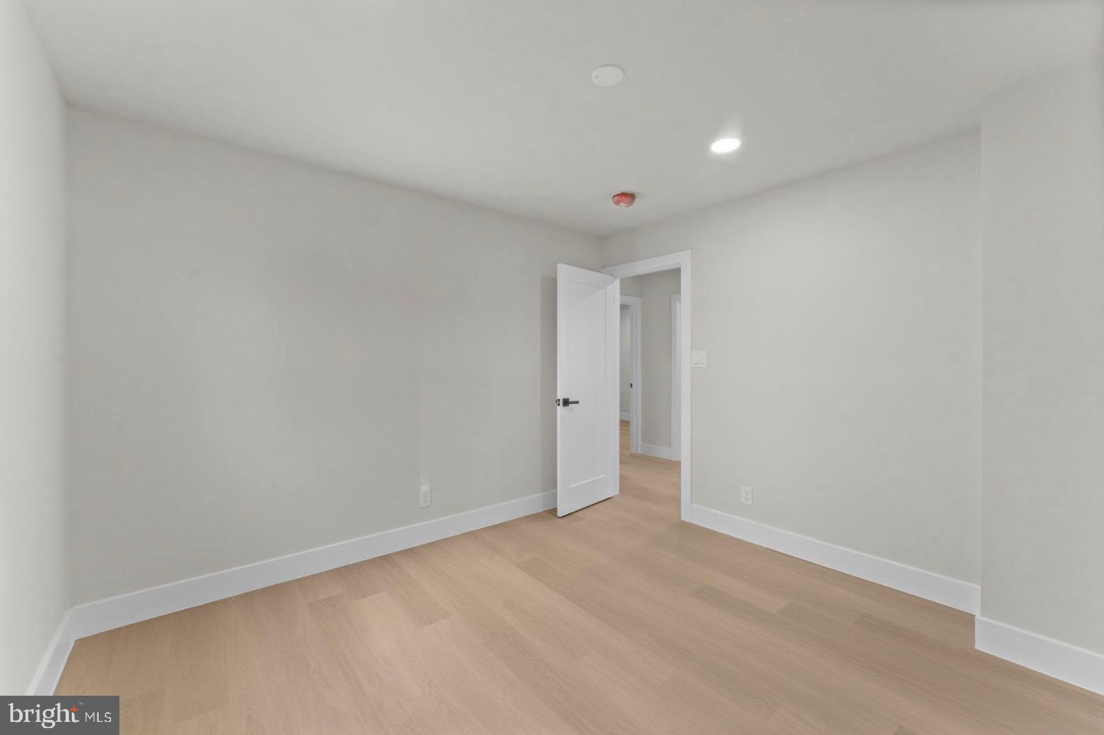 SHERMAN PARK - Residential