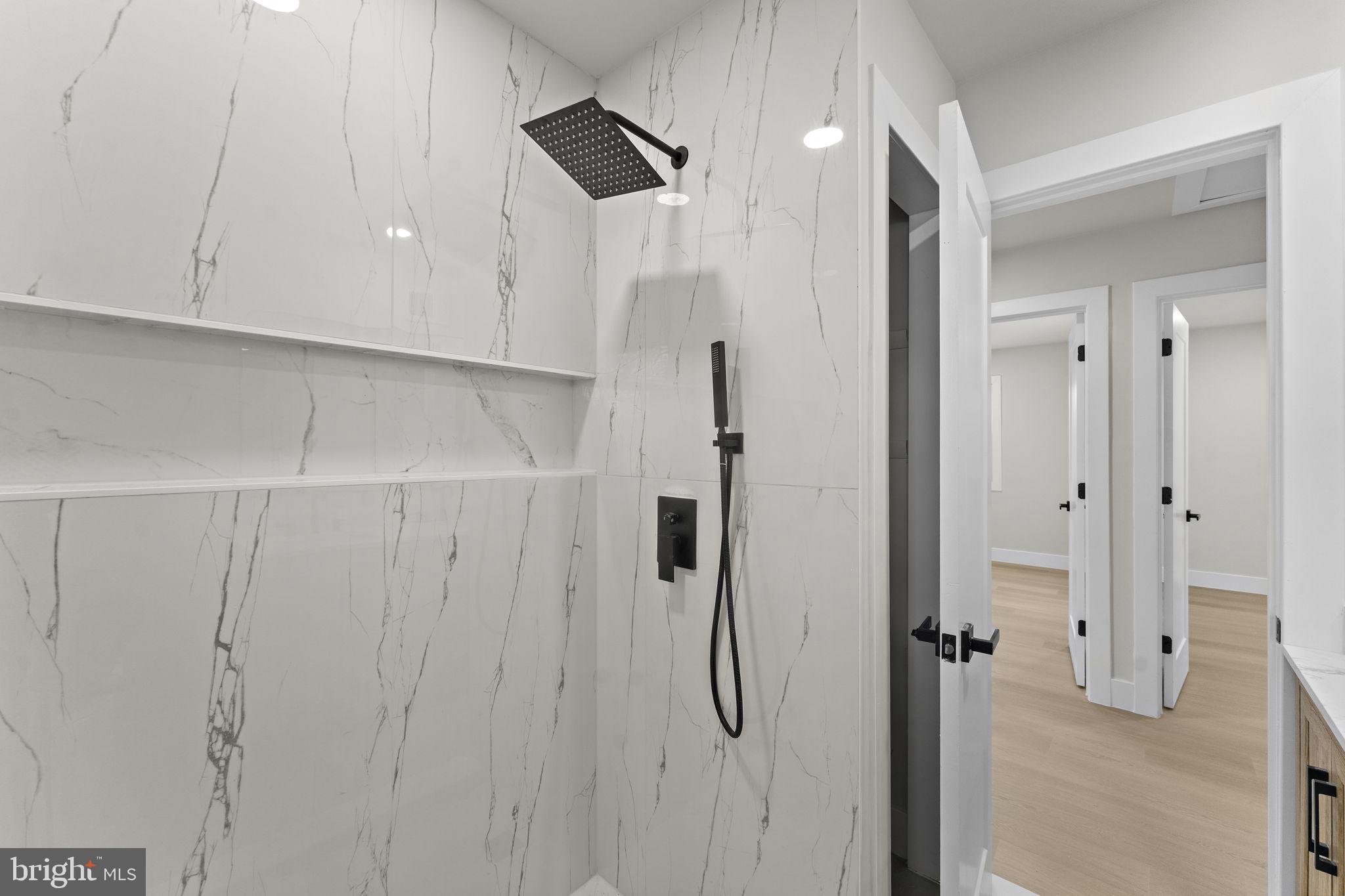 SHERMAN PARK - Residential