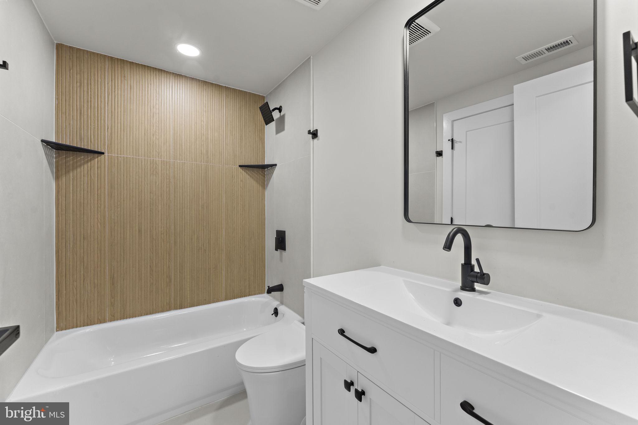 SHERMAN PARK - Residential