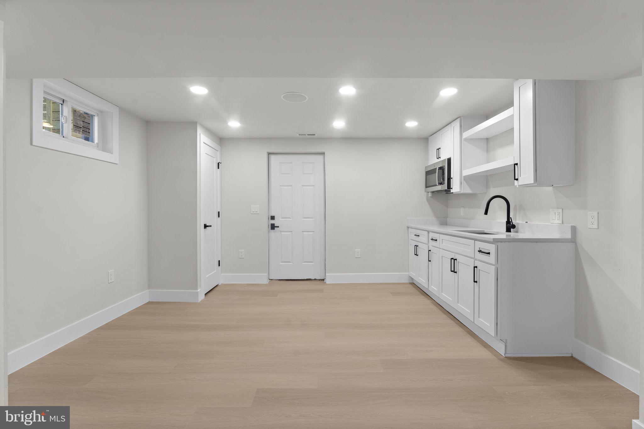 SHERMAN PARK - Residential