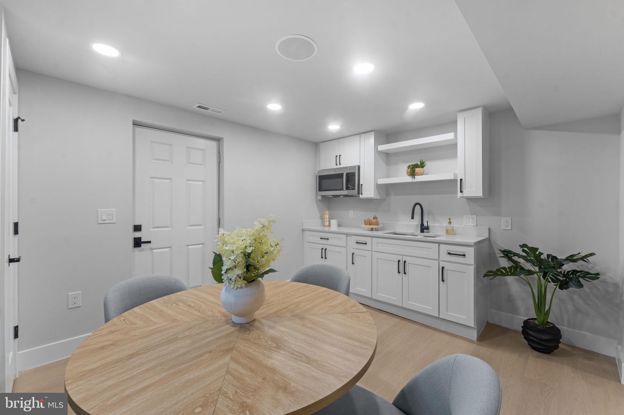 SHERMAN PARK - Residential