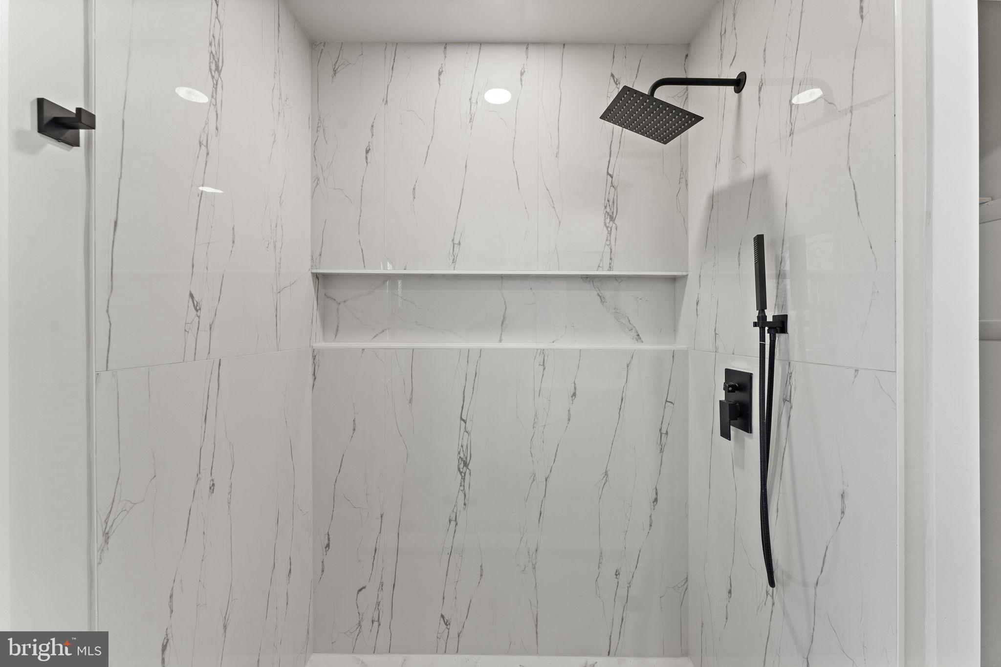 SHERMAN PARK - Residential