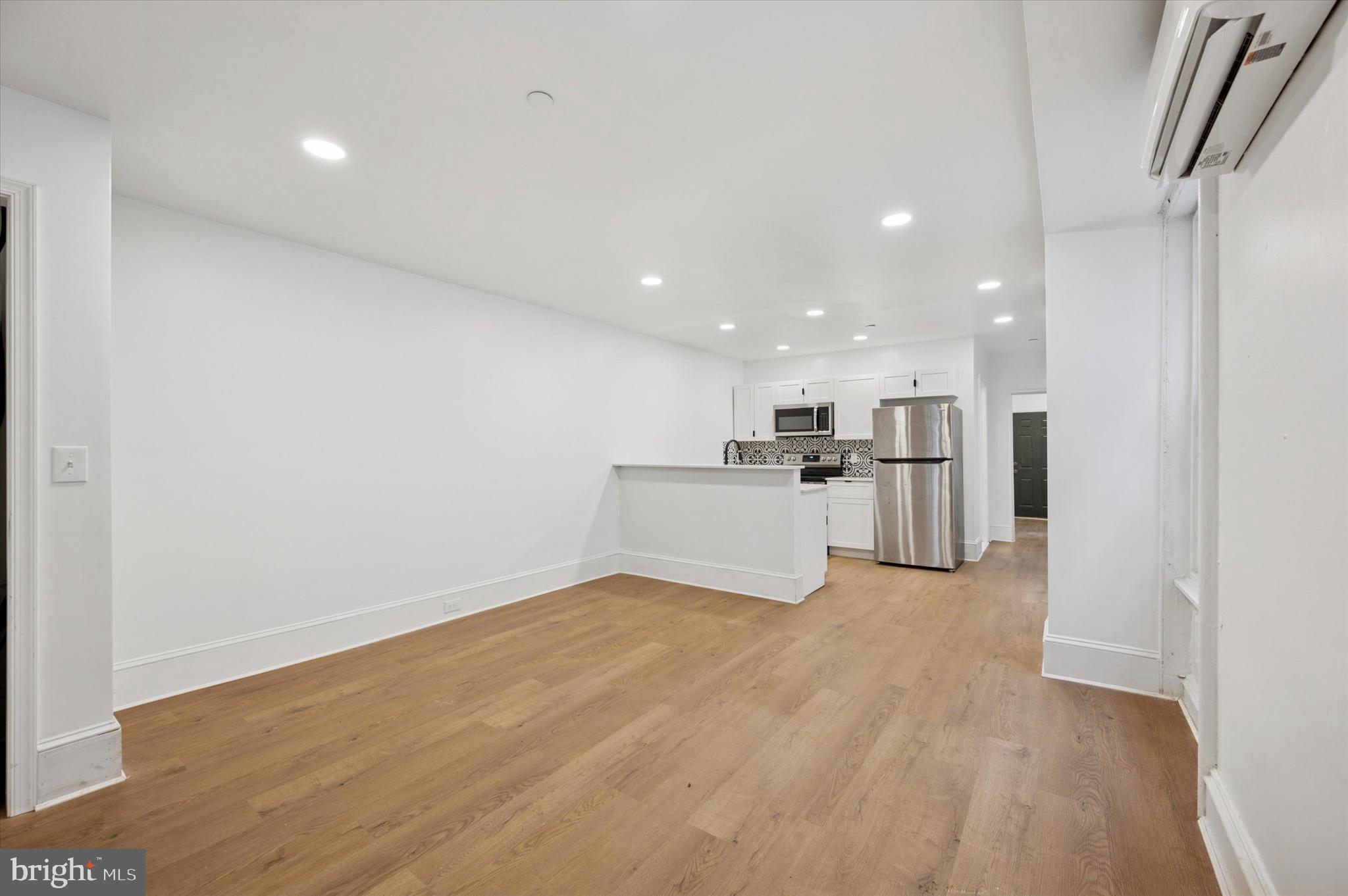 FAIRMOUNT - Residential Lease