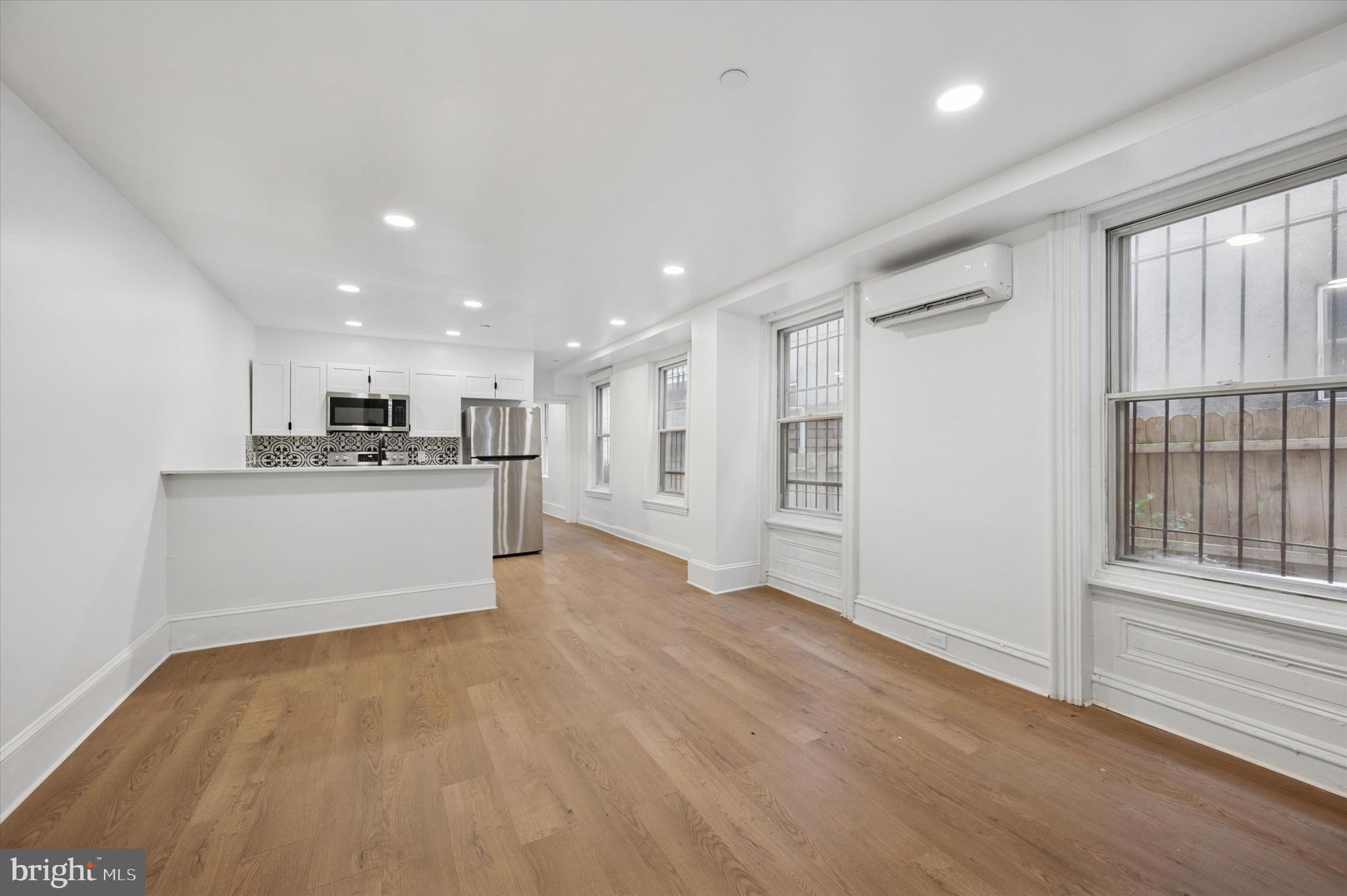 FAIRMOUNT - Residential Lease