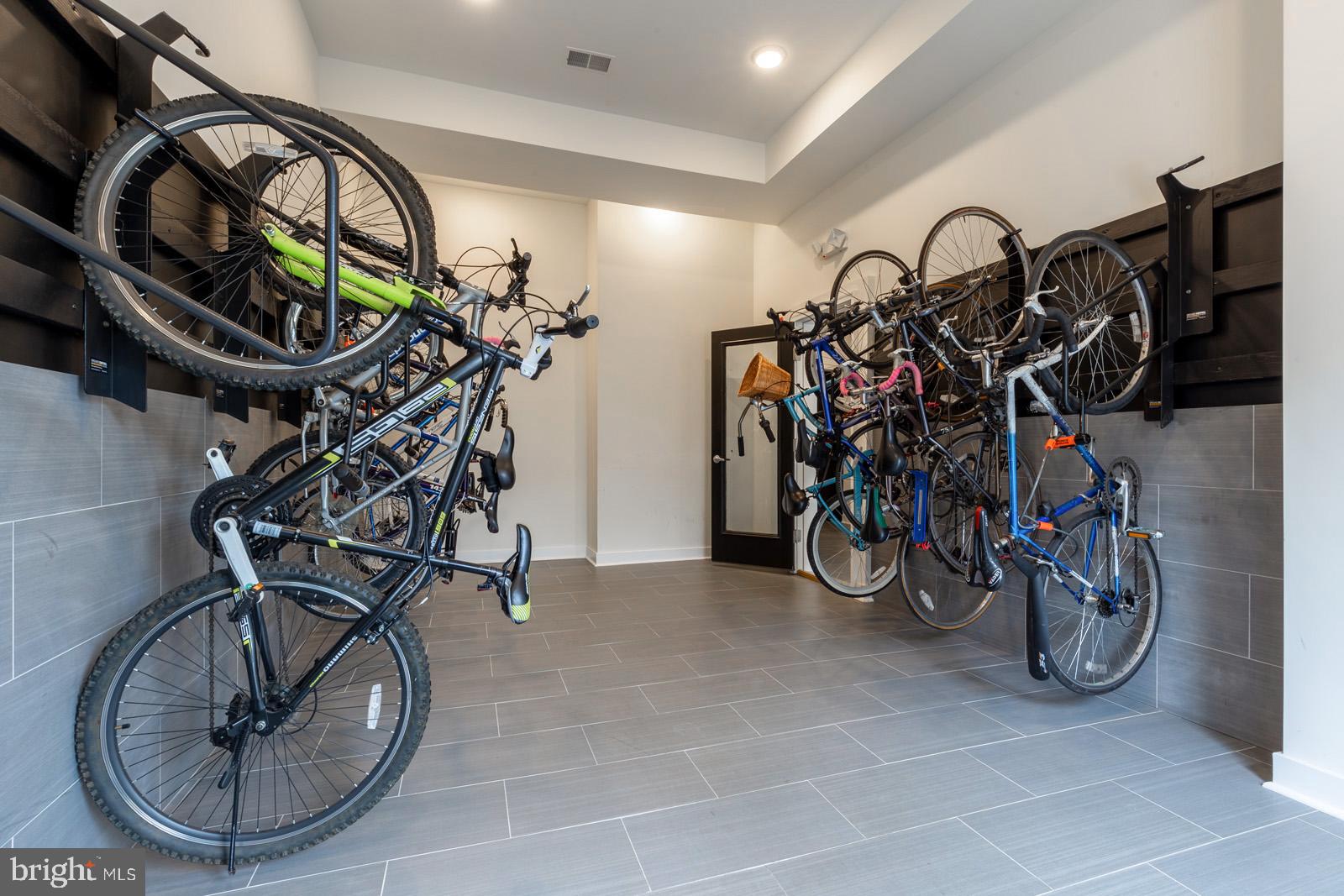 EAST KENSINGTON - Residential Lease