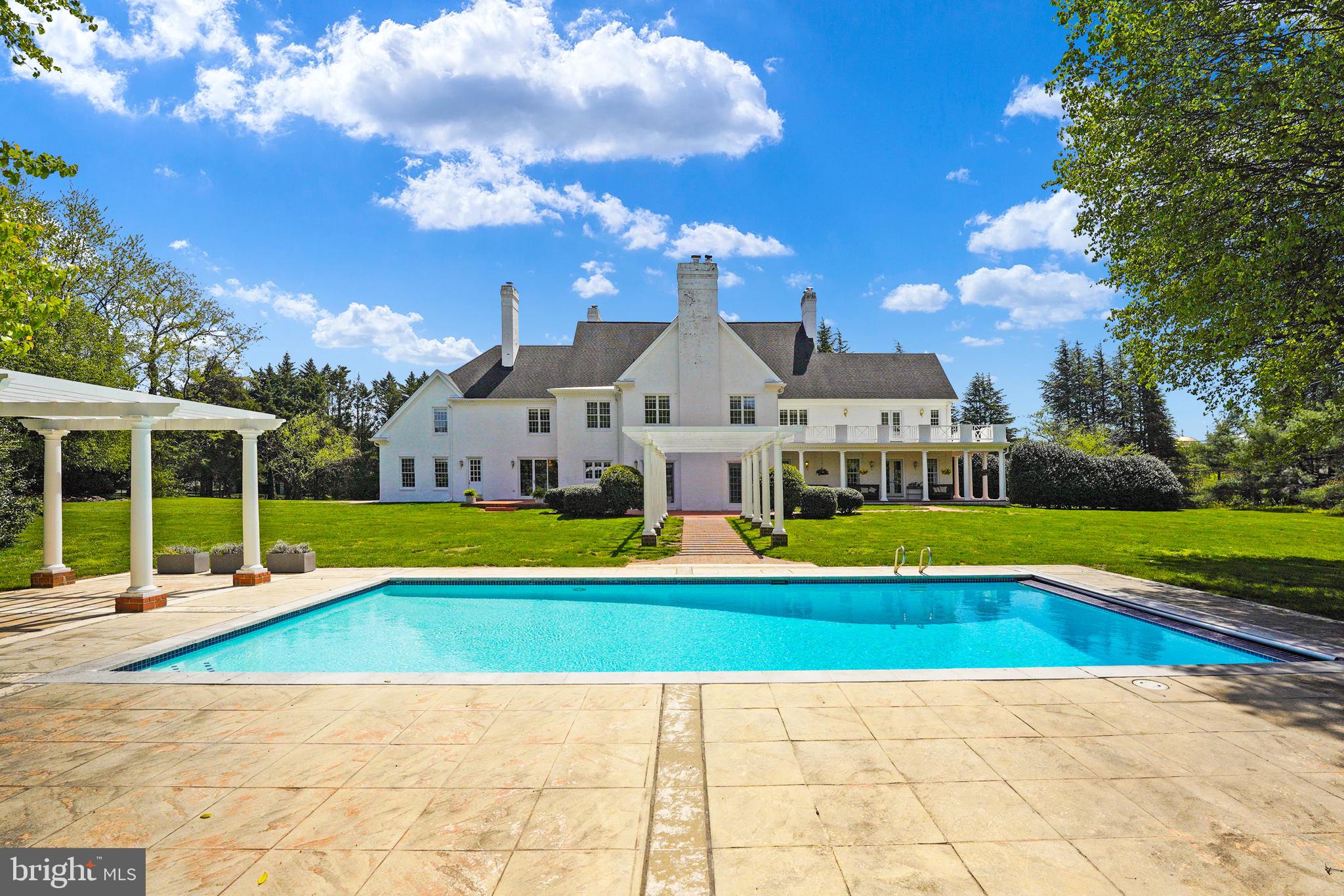 10100 NORTON ROAD