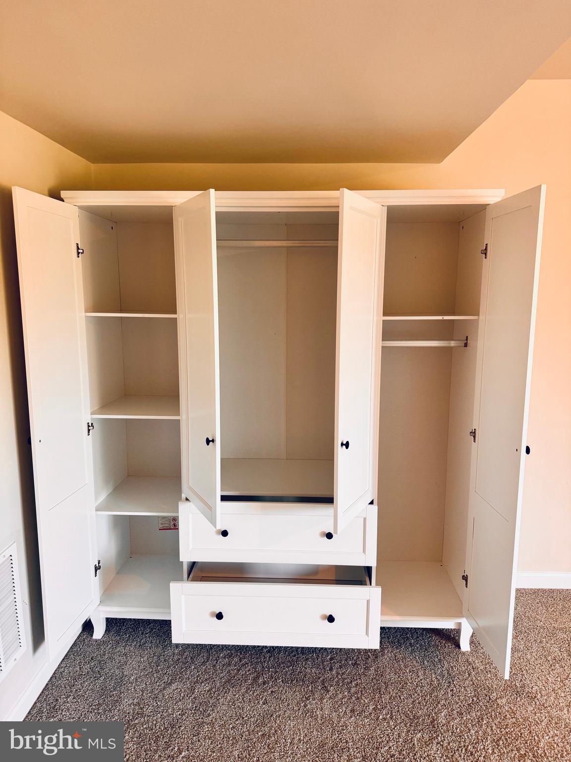 DILLON FARM - Residential Lease