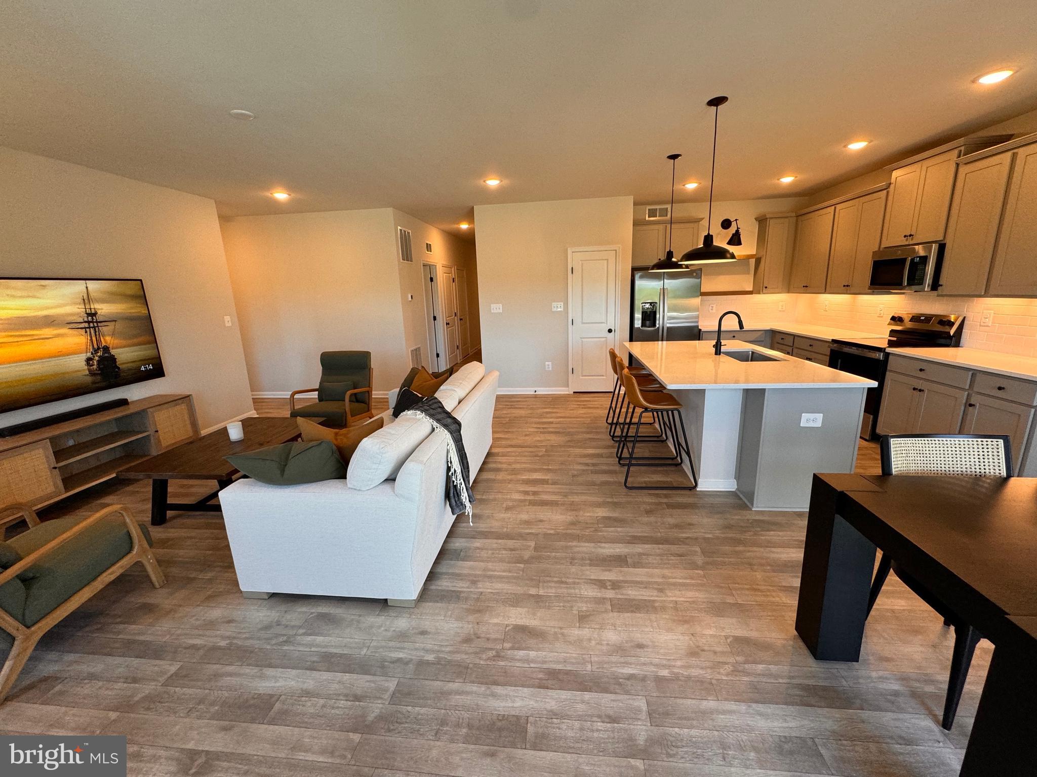 DILLON FARM - Residential Lease