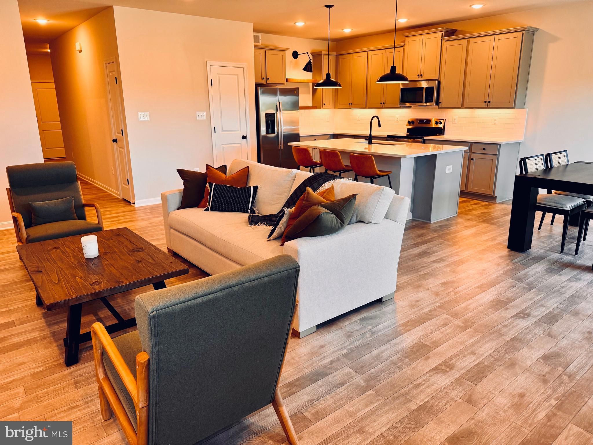 DILLON FARM - Residential Lease